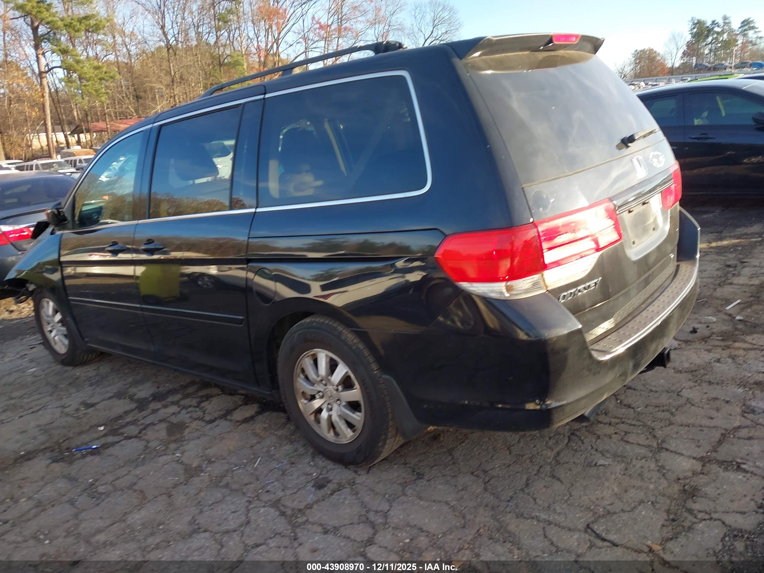HONDA ODYSSEY image 3