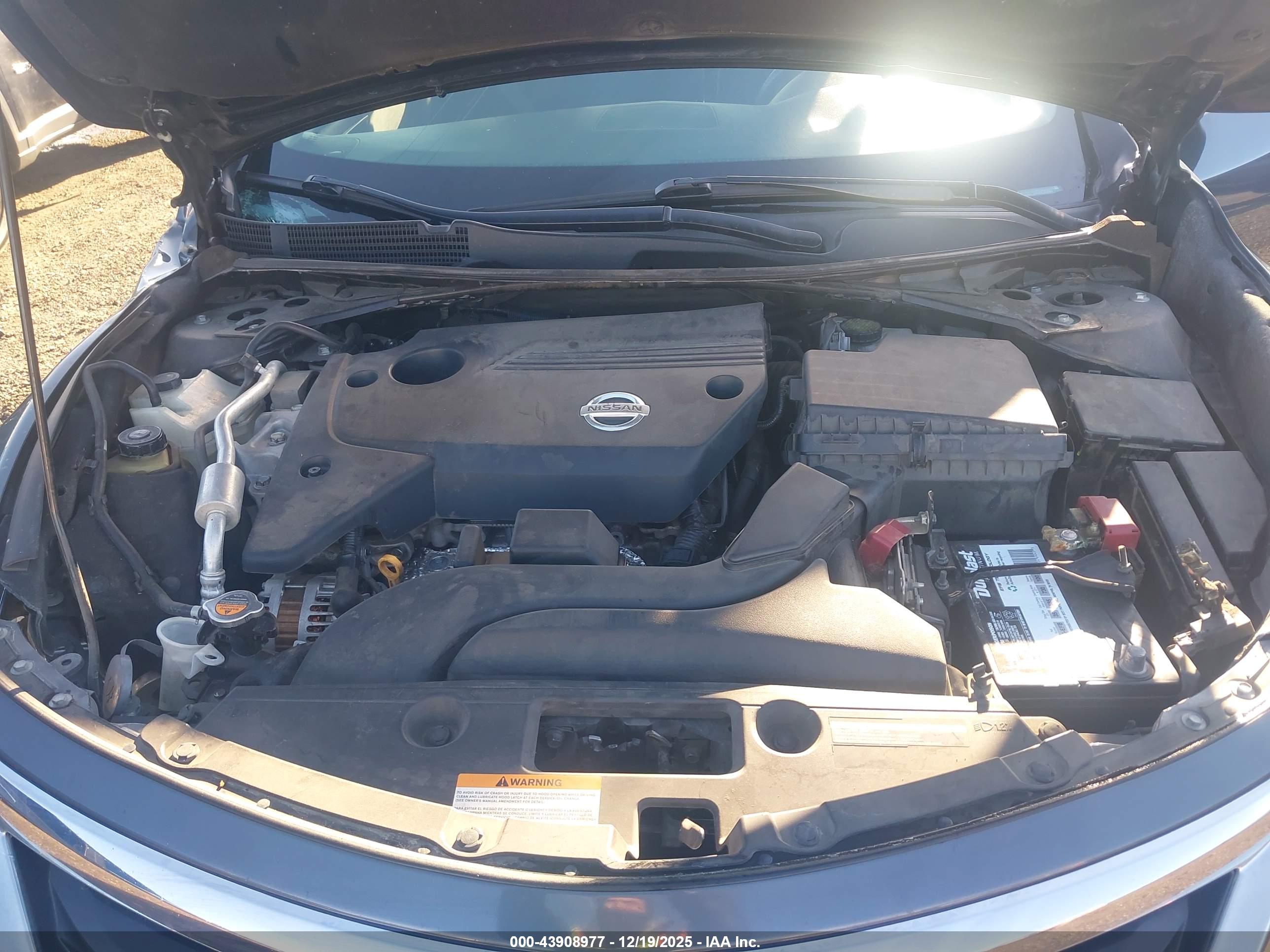 NISSAN ALTIMA image 10