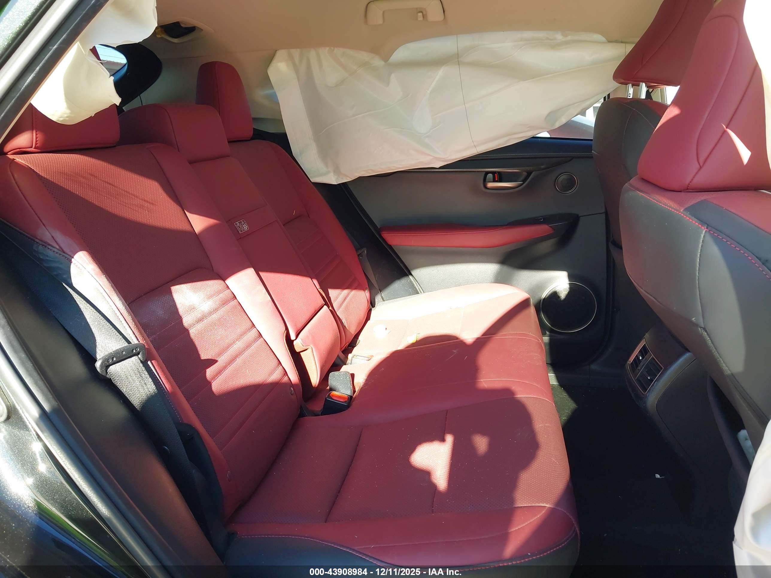 LEXUS NX image 8