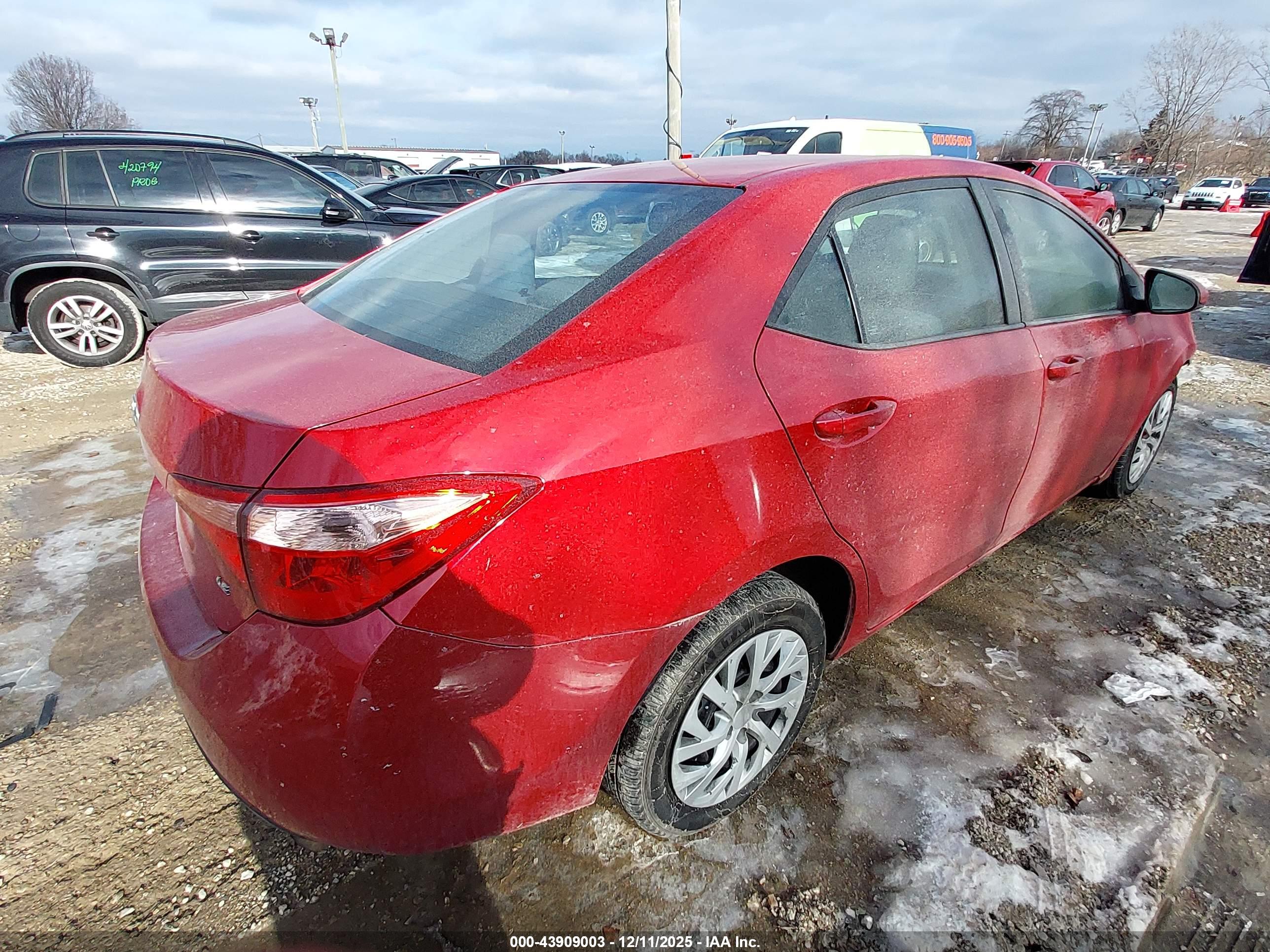 TOYOTA COROLLA image 4