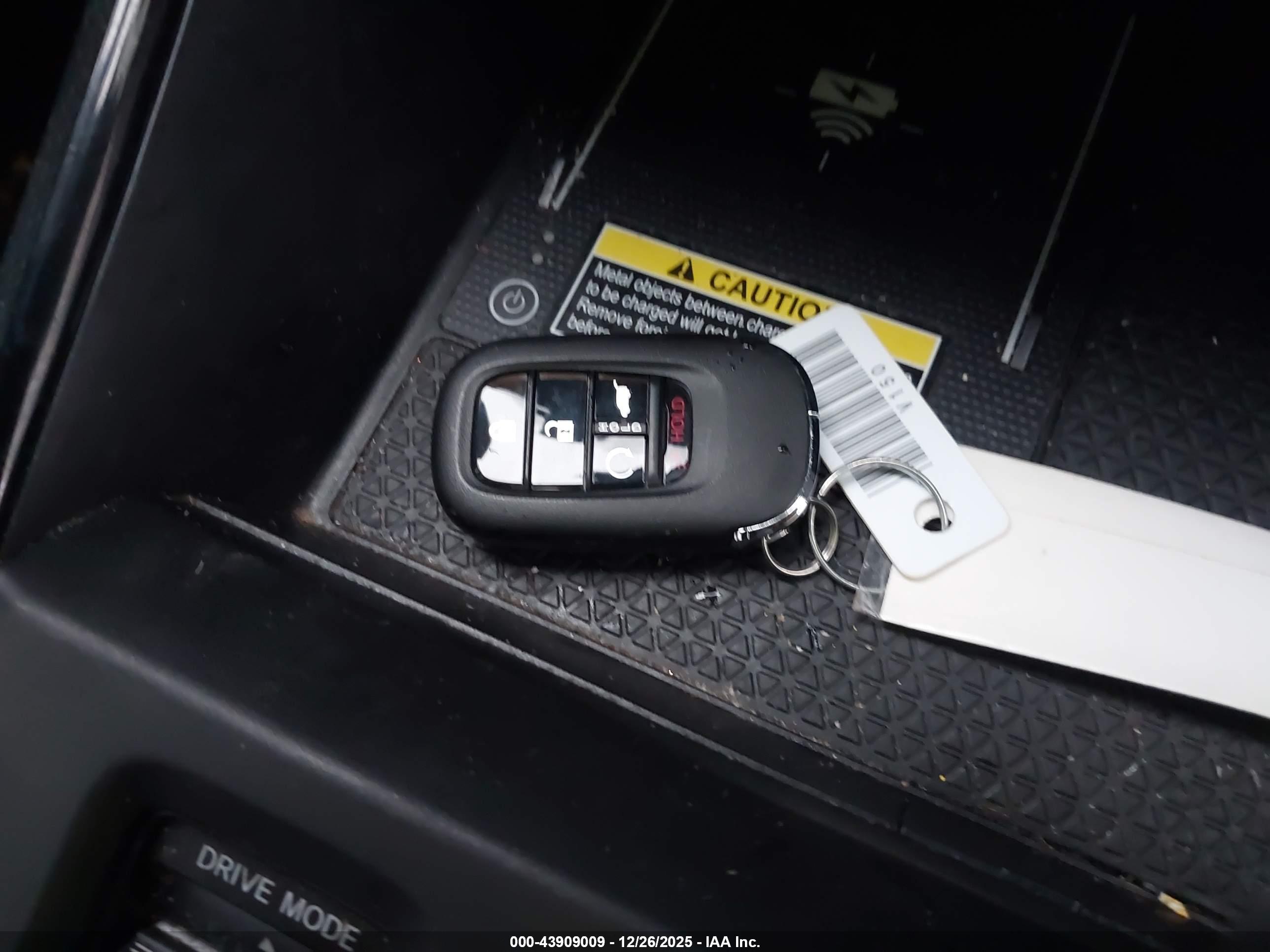 HONDA CR-V image 11