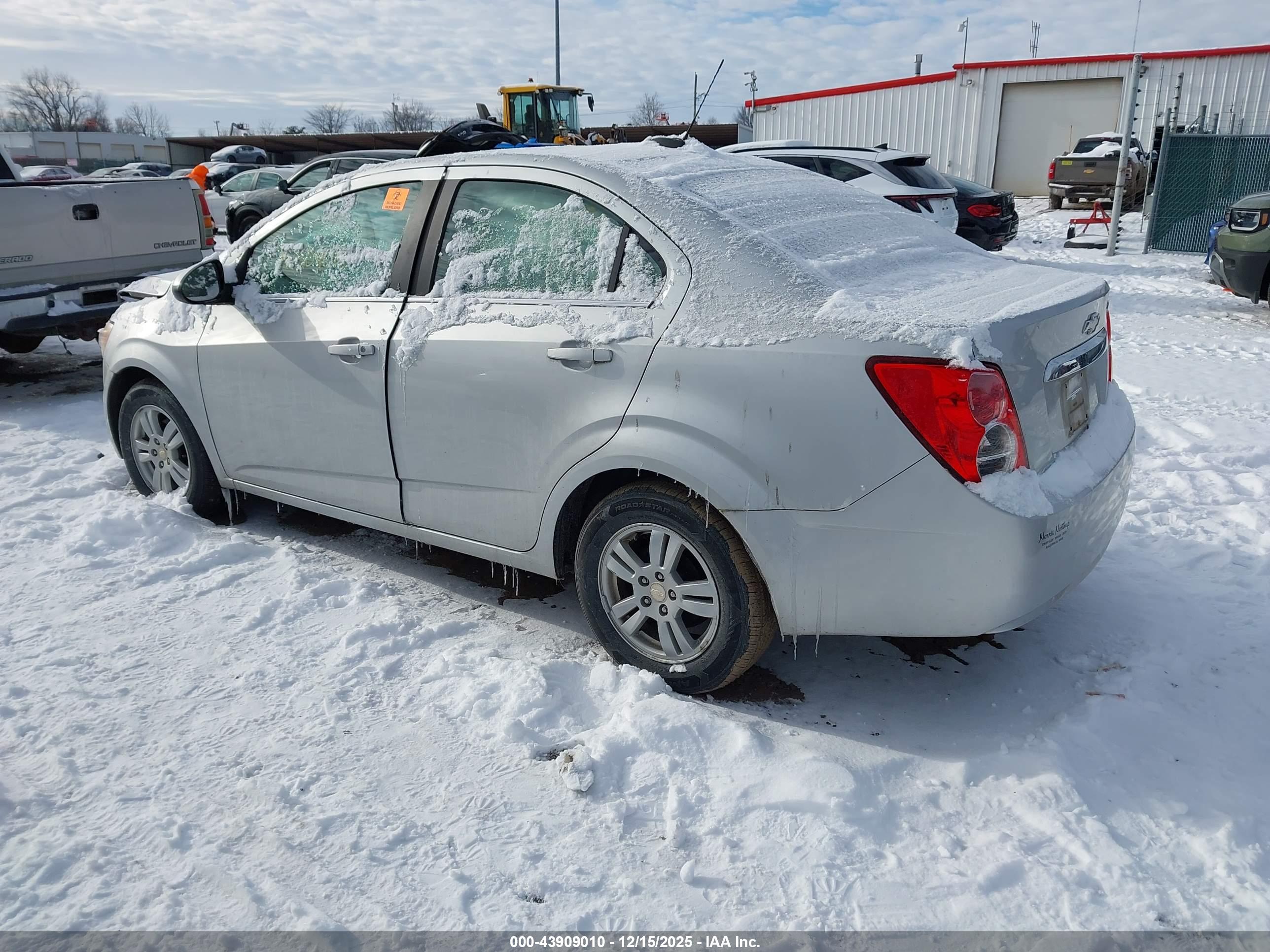 CHEVROLET SONIC image 3