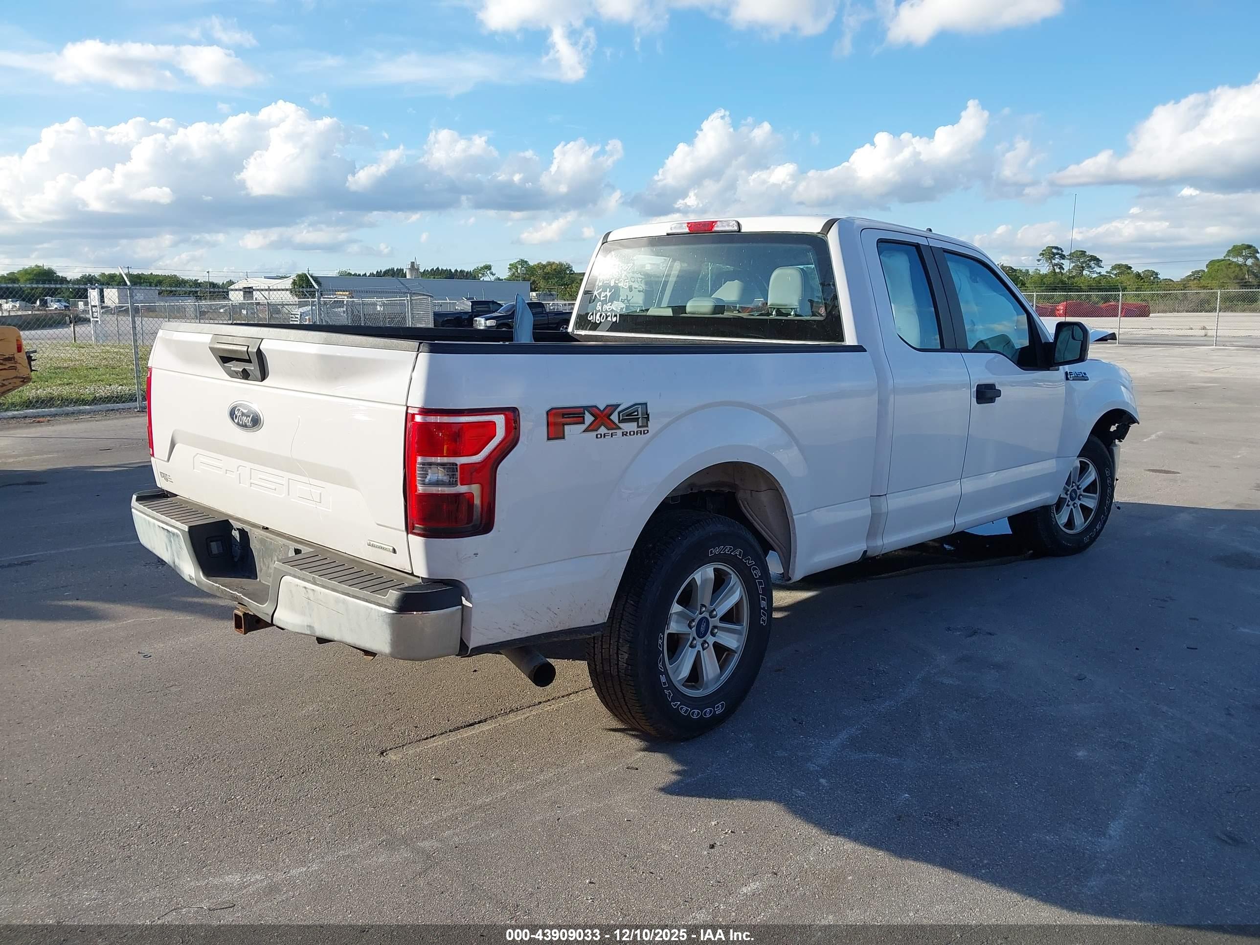 FORD F-150 image 4