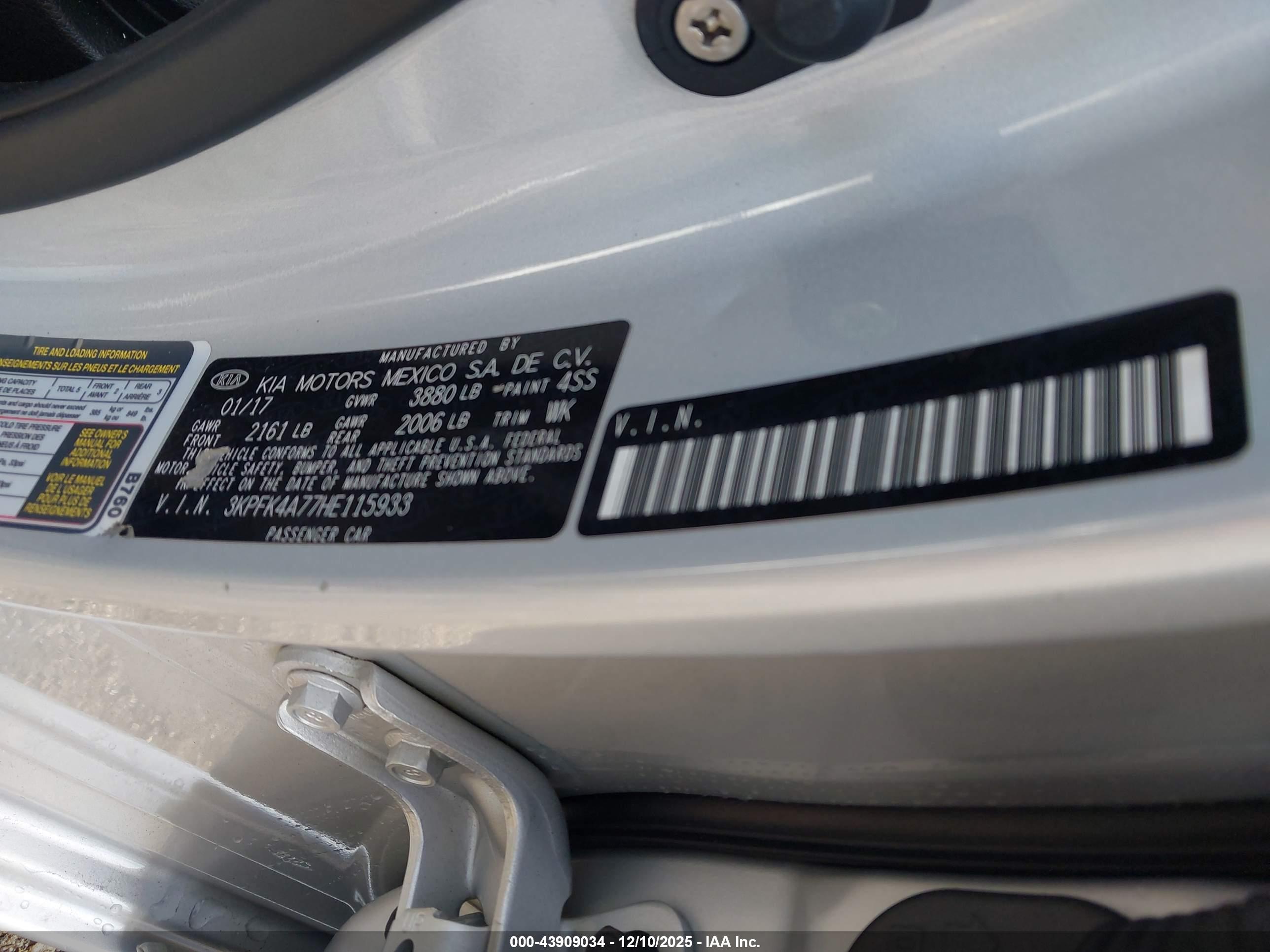KIA FORTE image 9