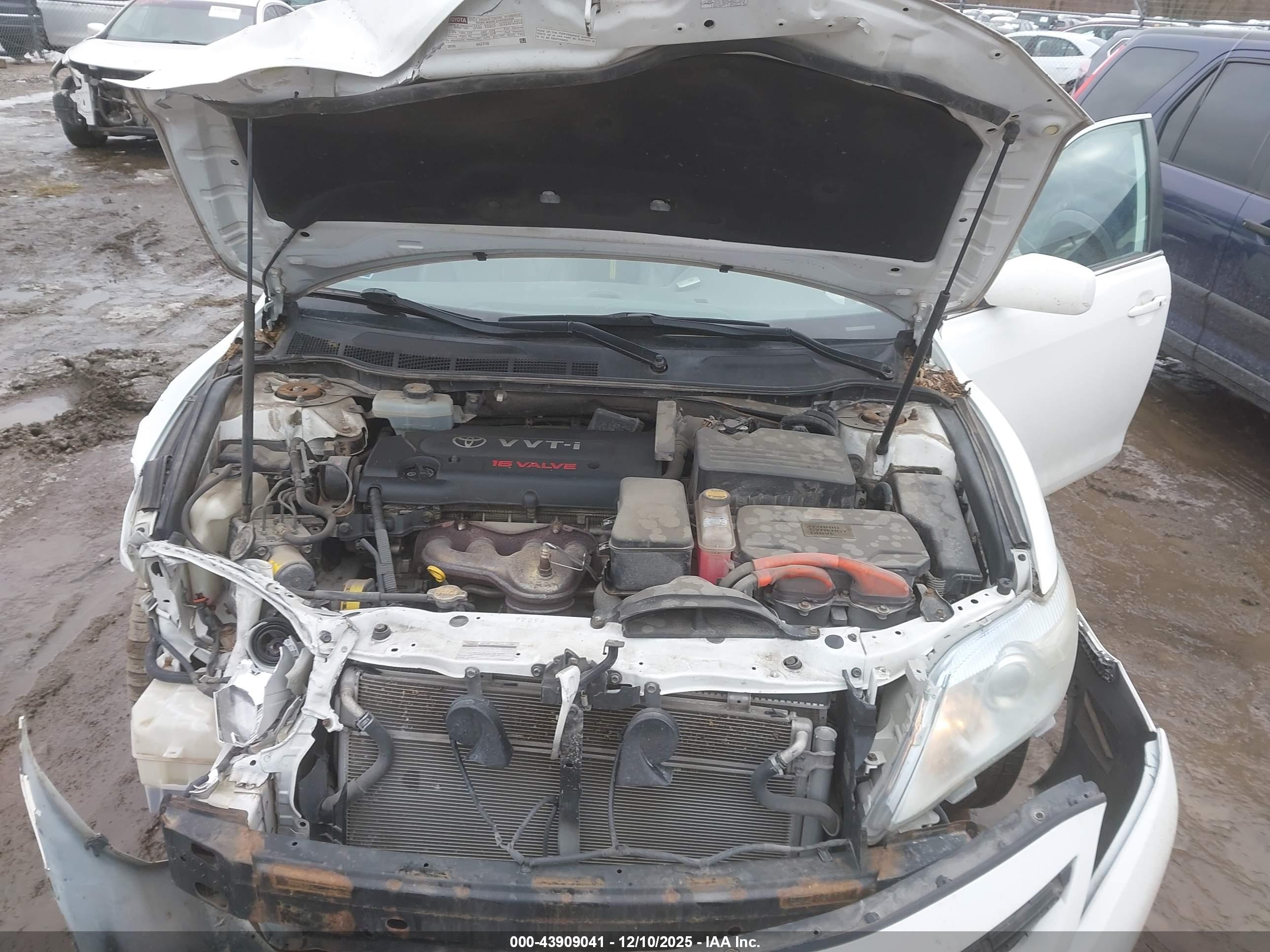 TOYOTA CAMRY image 10