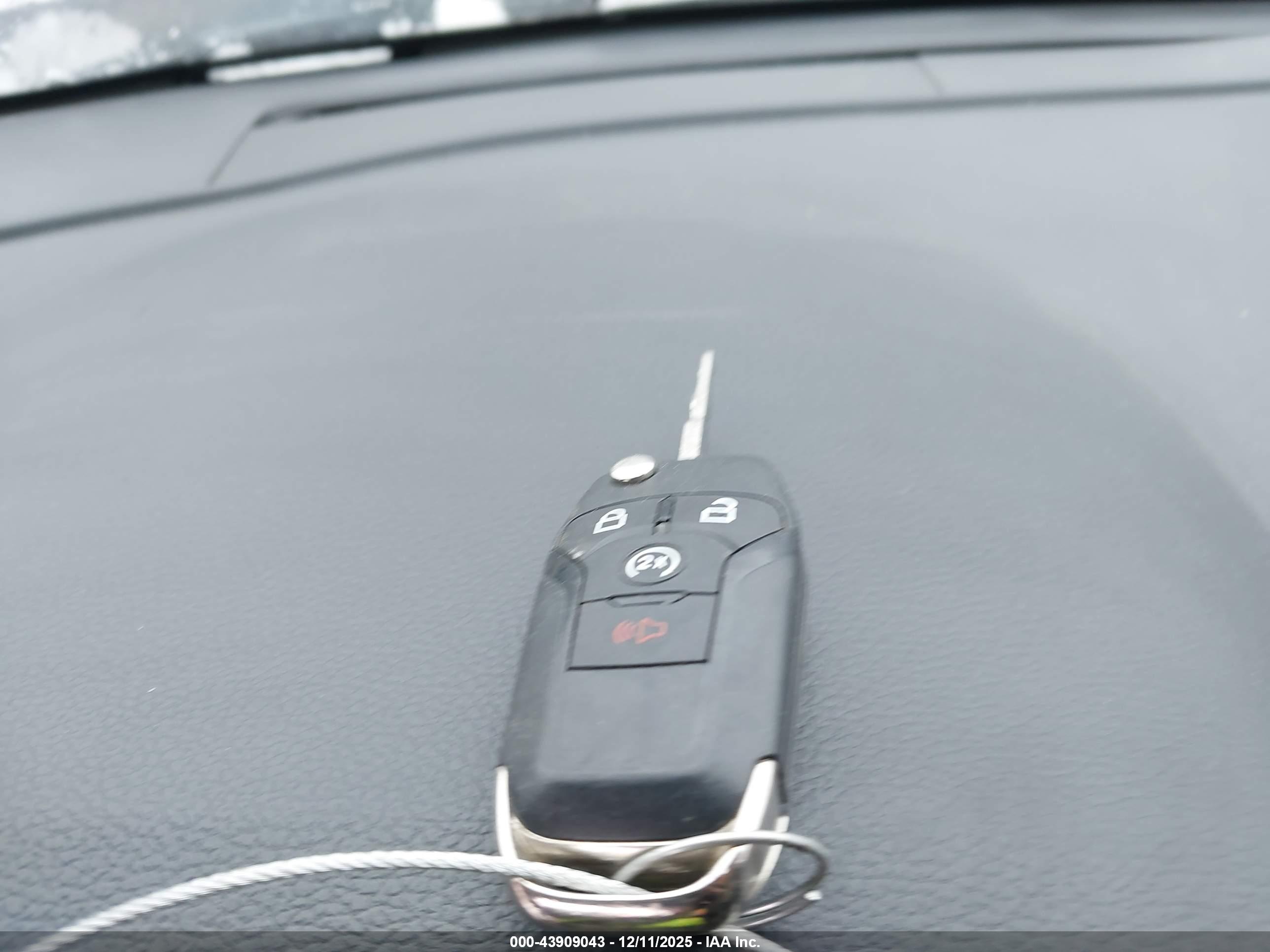 FORD F-150 image 11