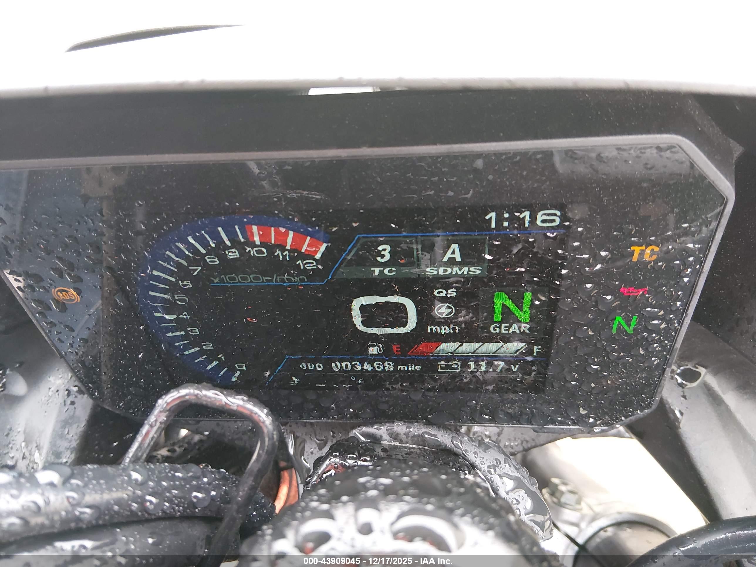 SUZUKI GSX800 image 7