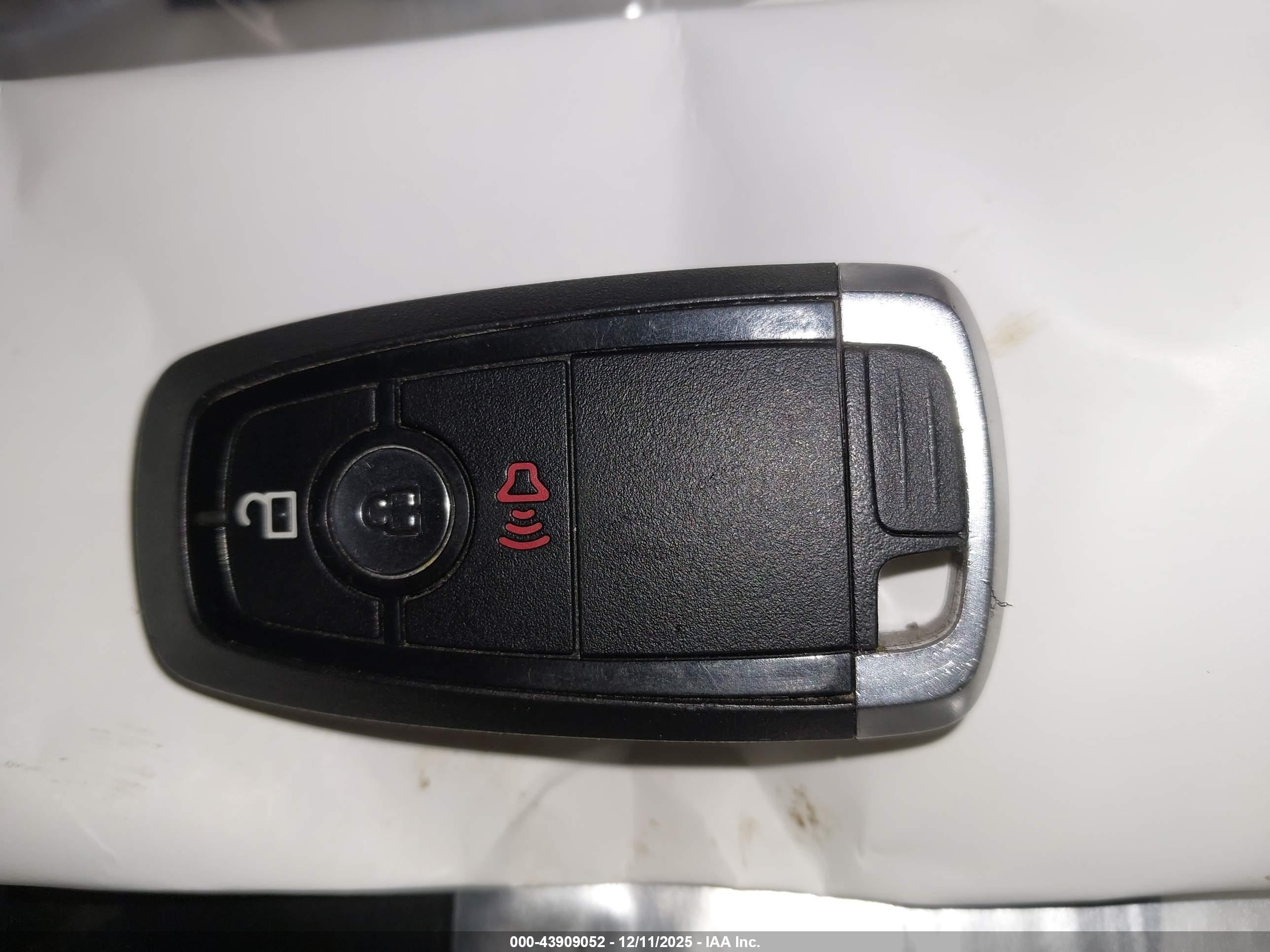 FORD ECOSPORT image 11