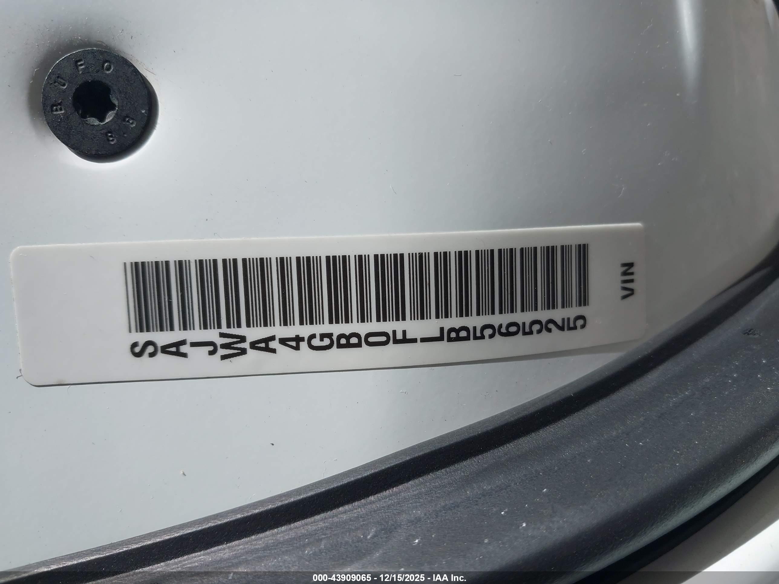 JAGUAR XK image 9