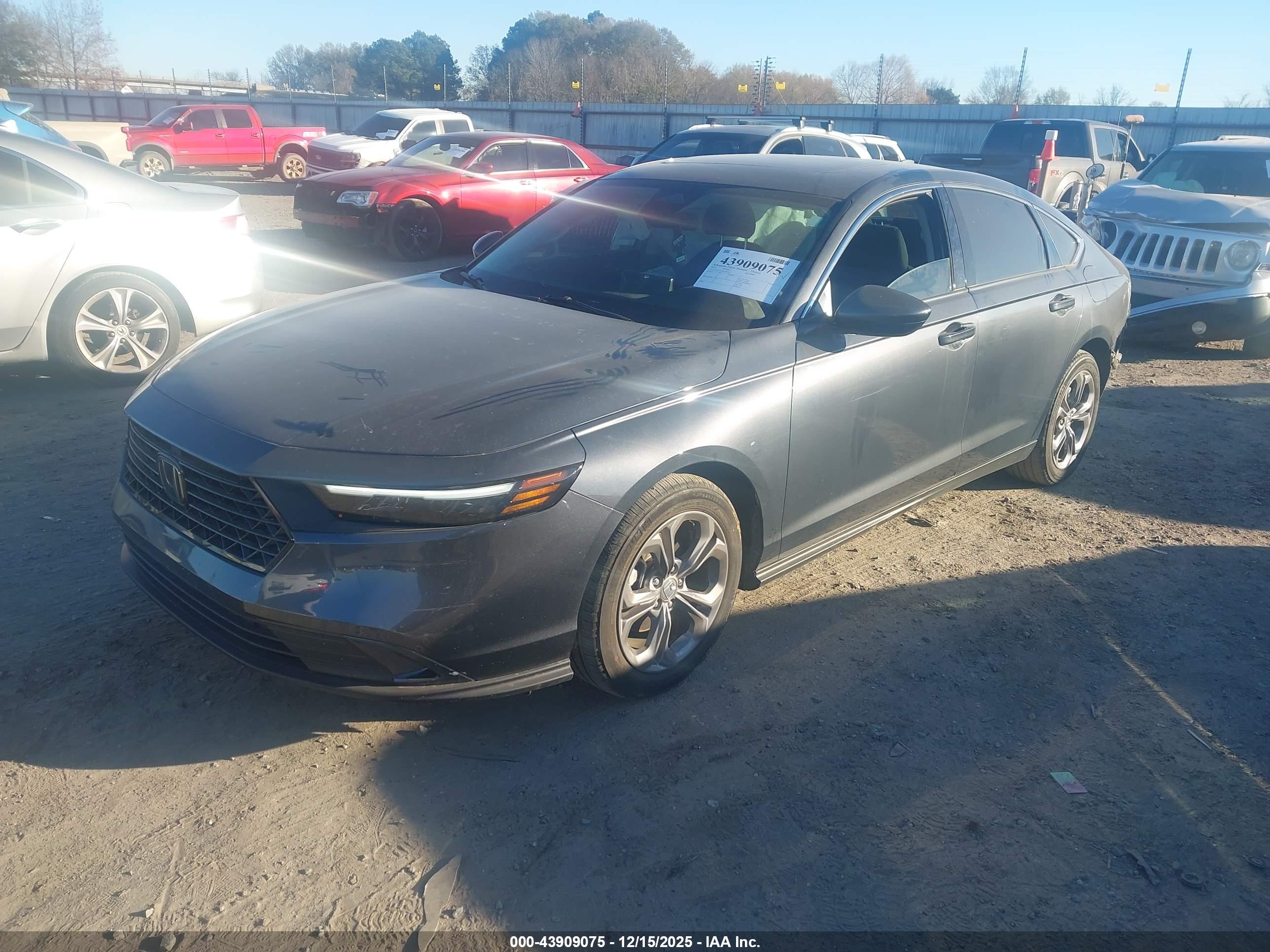 HONDA ACCORD image 2