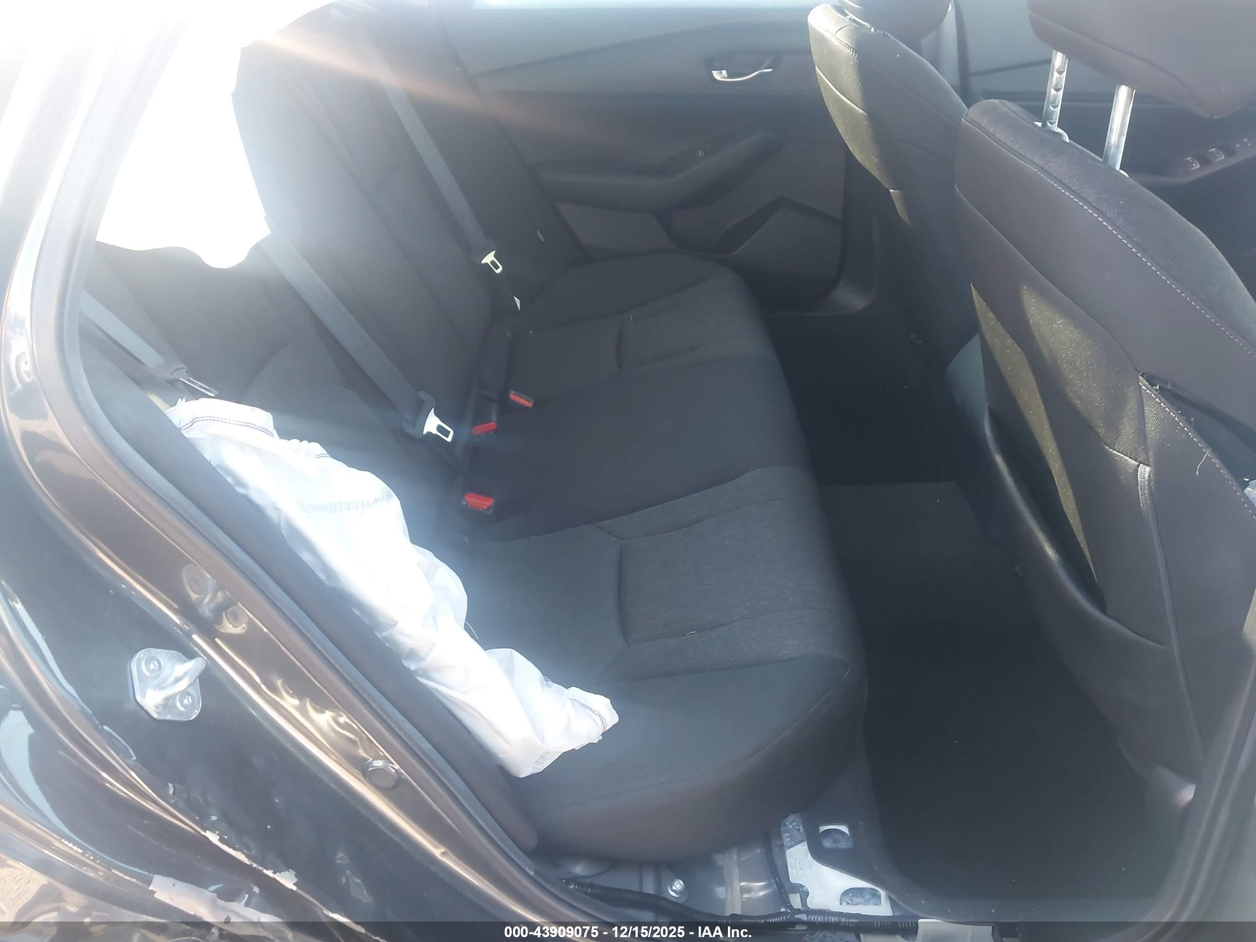 HONDA ACCORD image 8