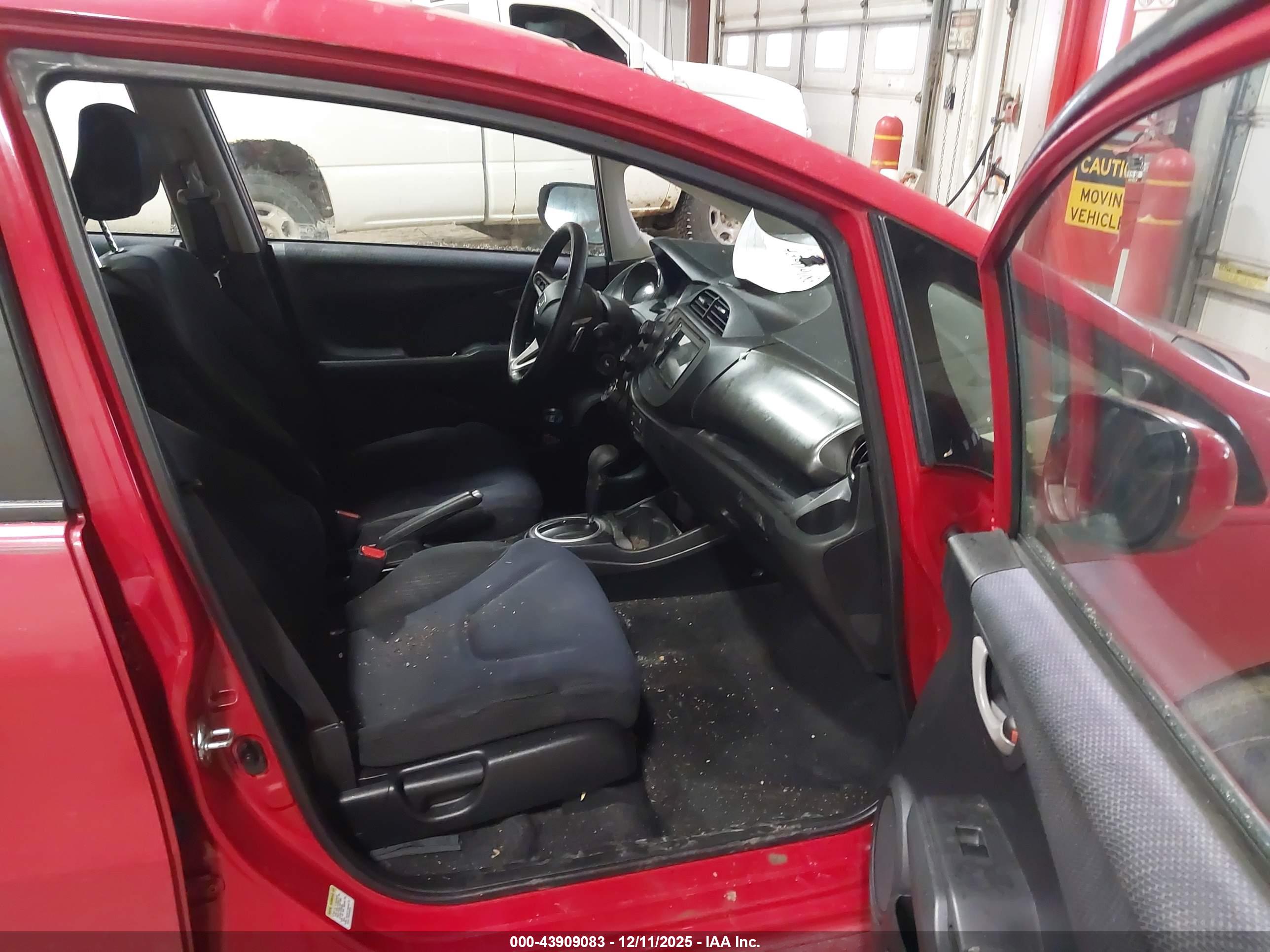 HONDA FIT image 5