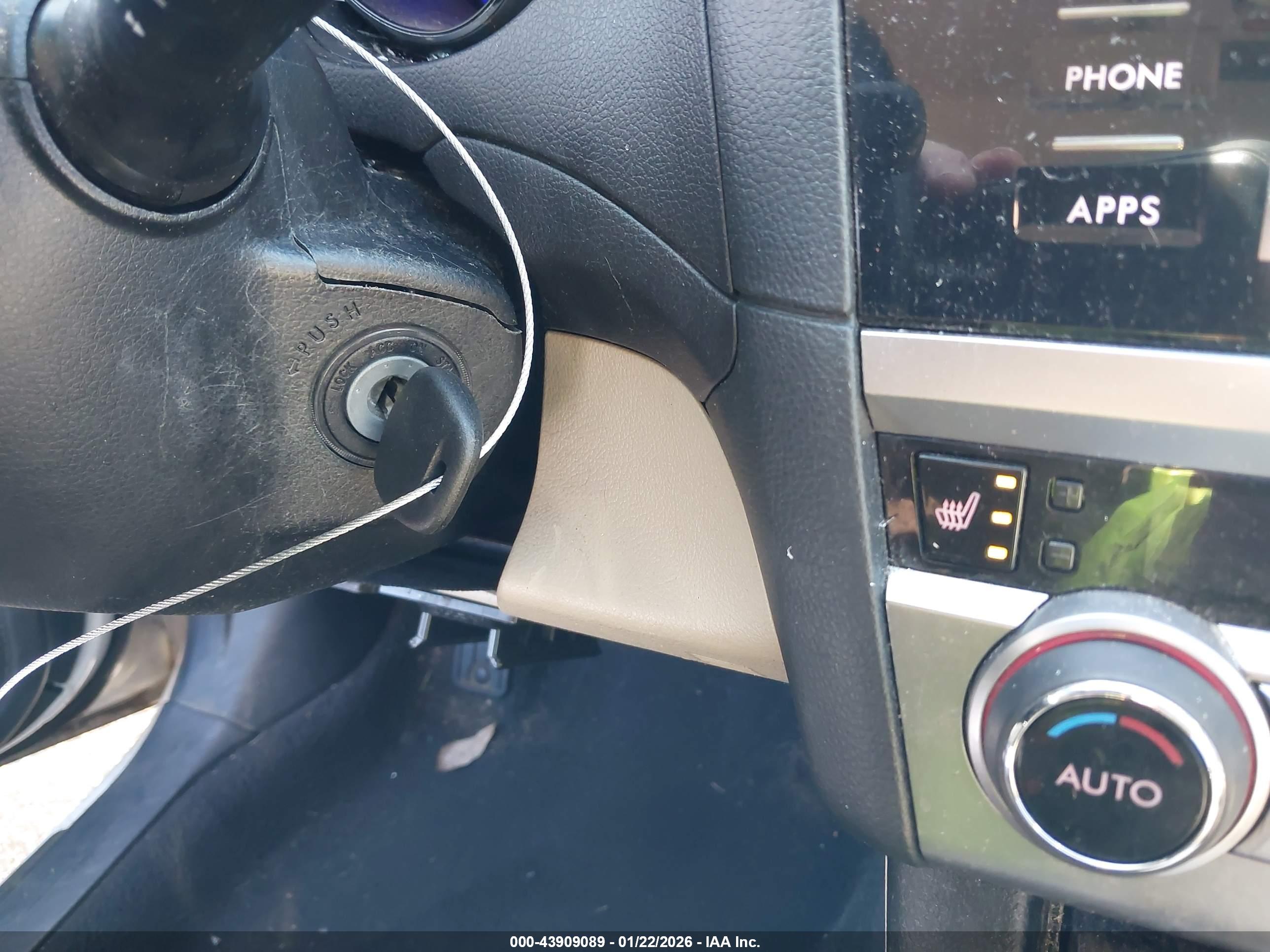 SUBARU OUTBACK image 11