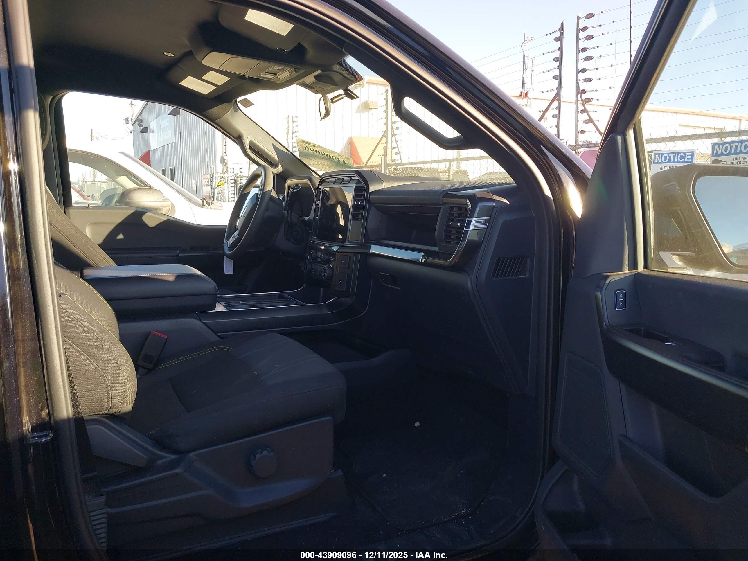 FORD F-150 image 5