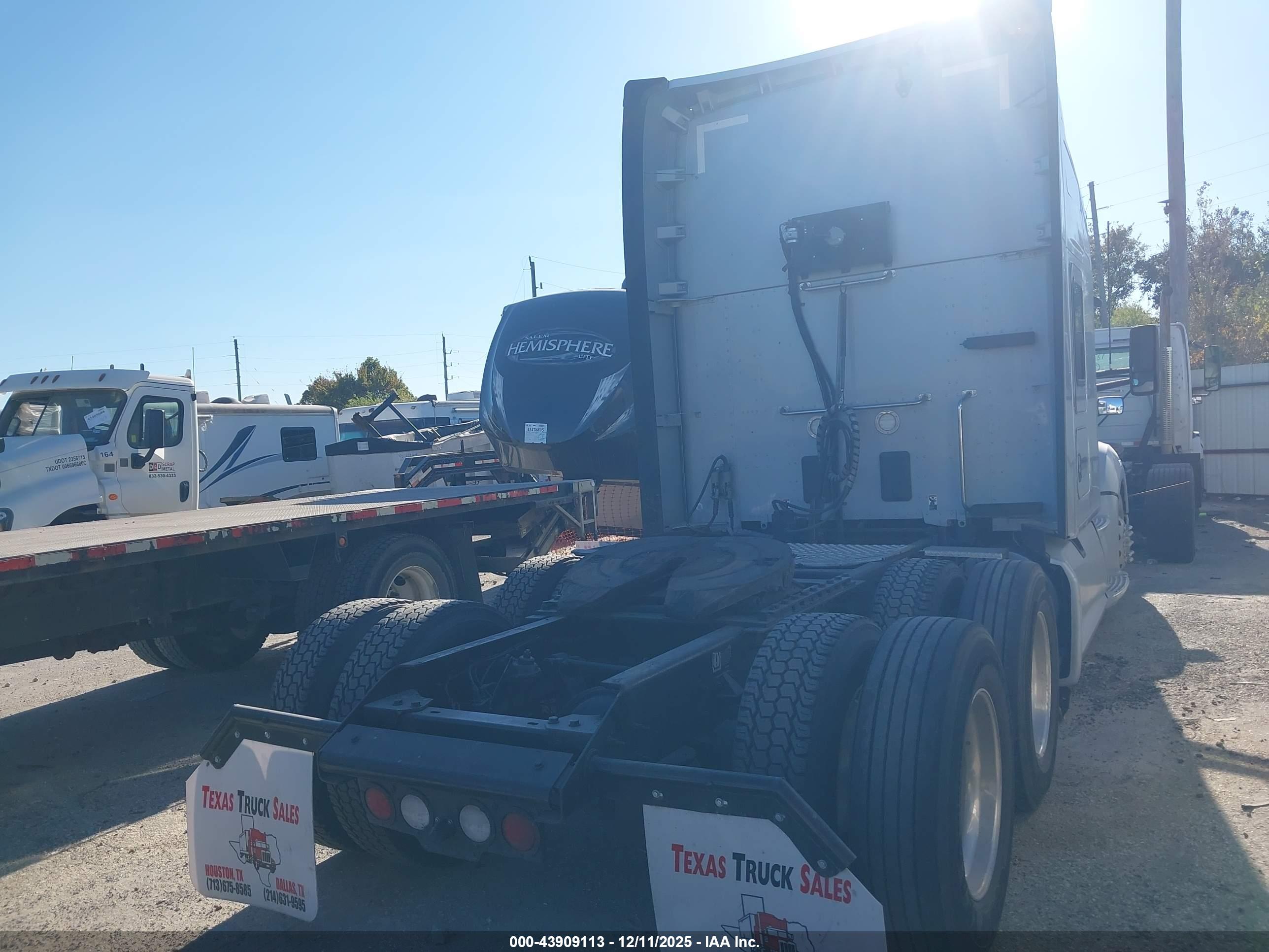 KENWORTH T680 image 4