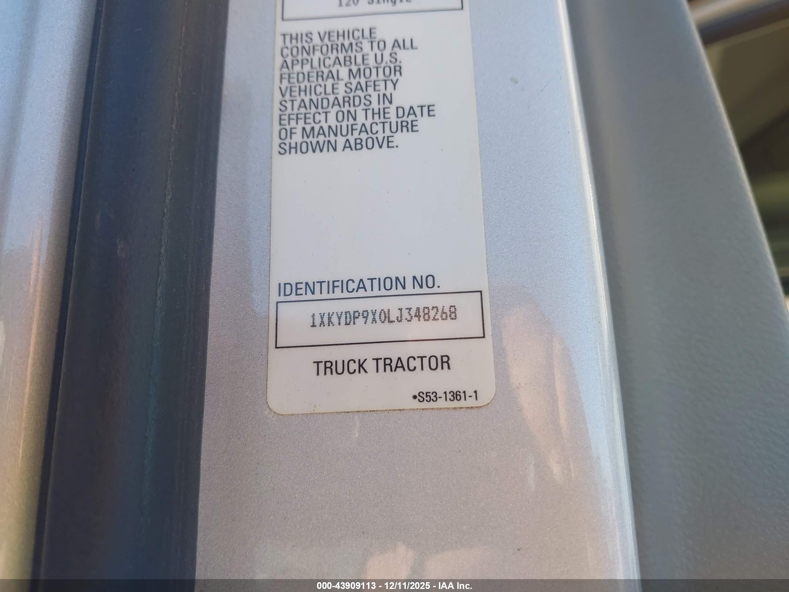 KENWORTH T680 image 9