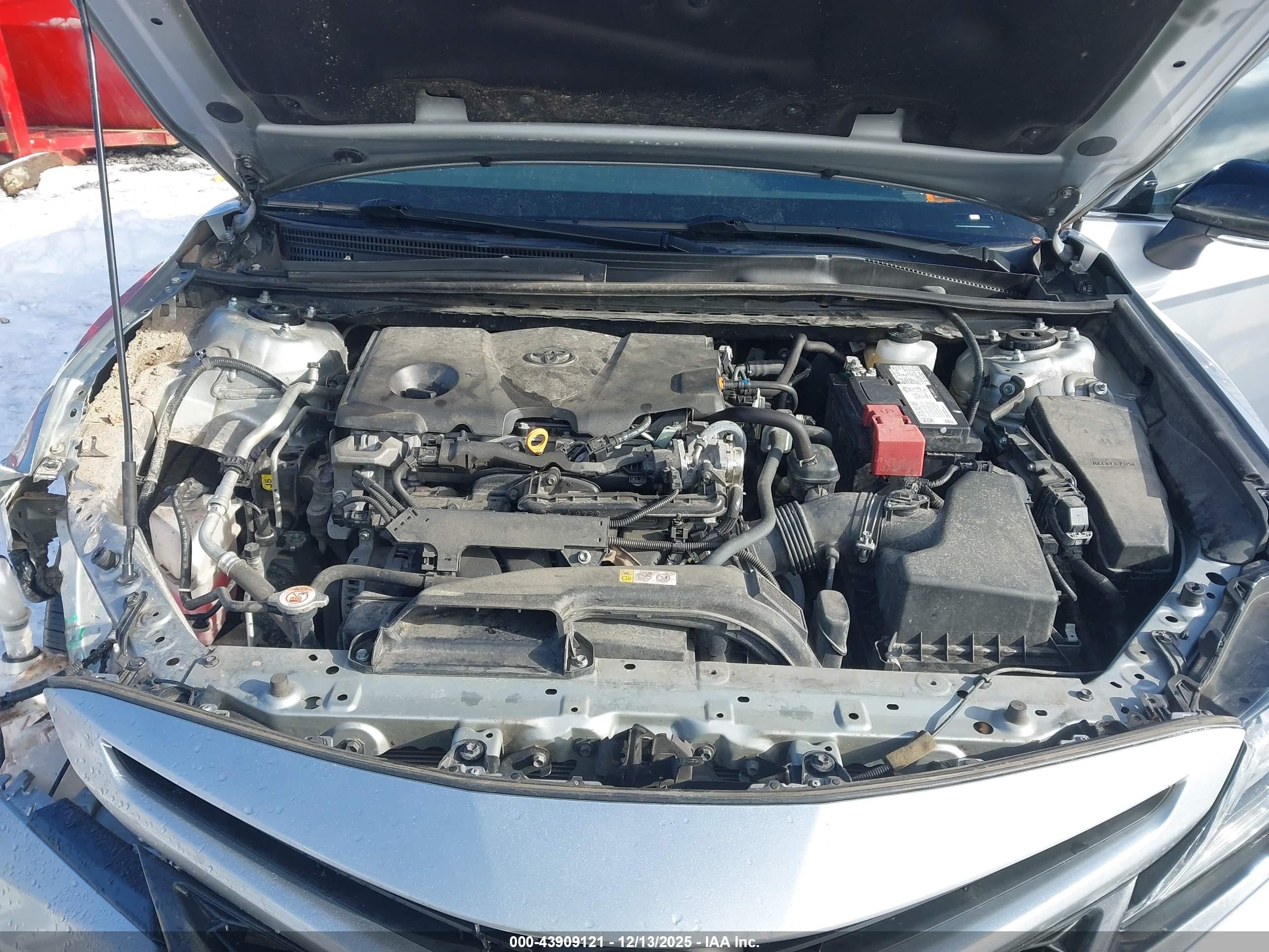 TOYOTA CAMRY image 10