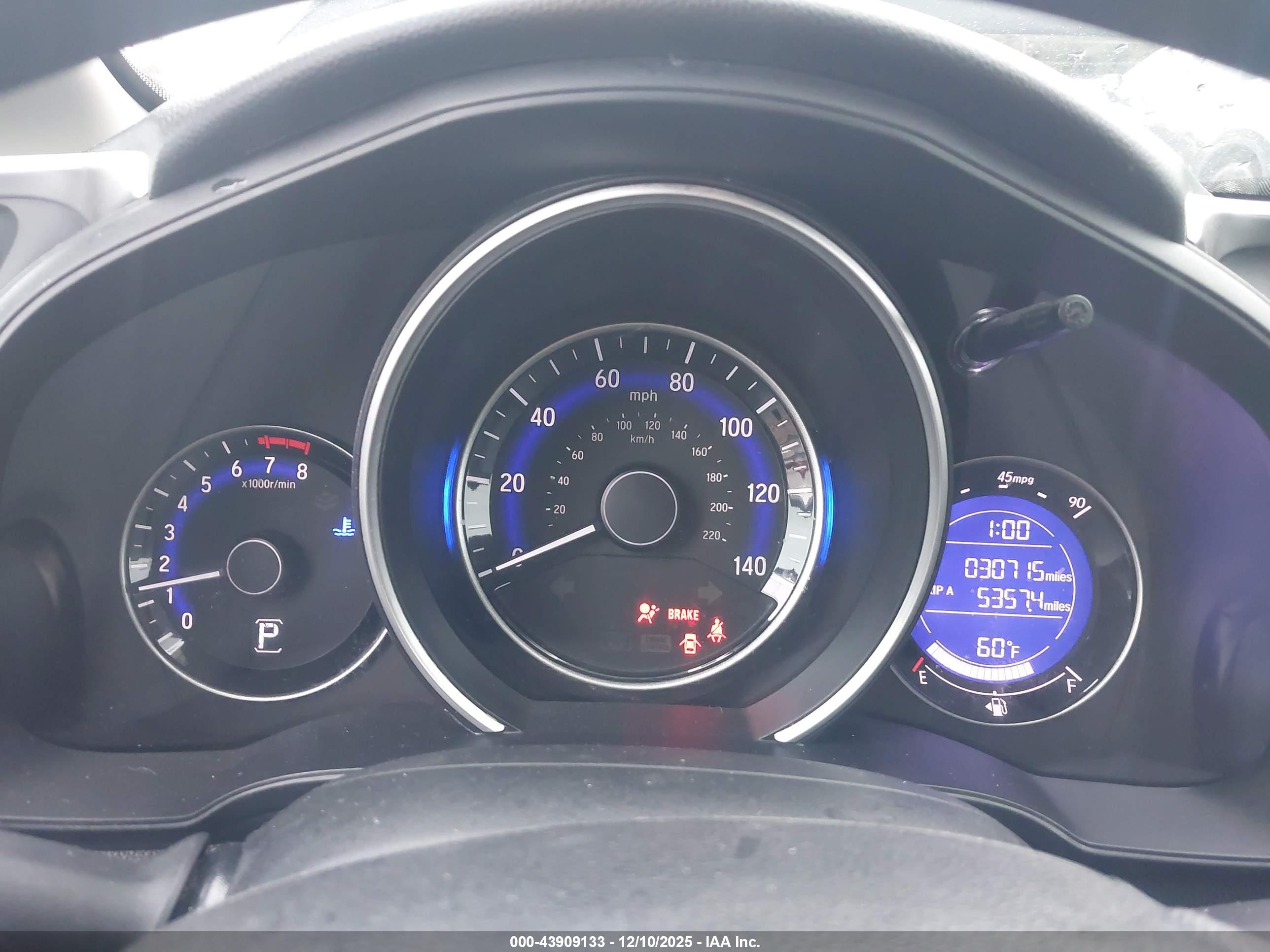 HONDA FIT image 7