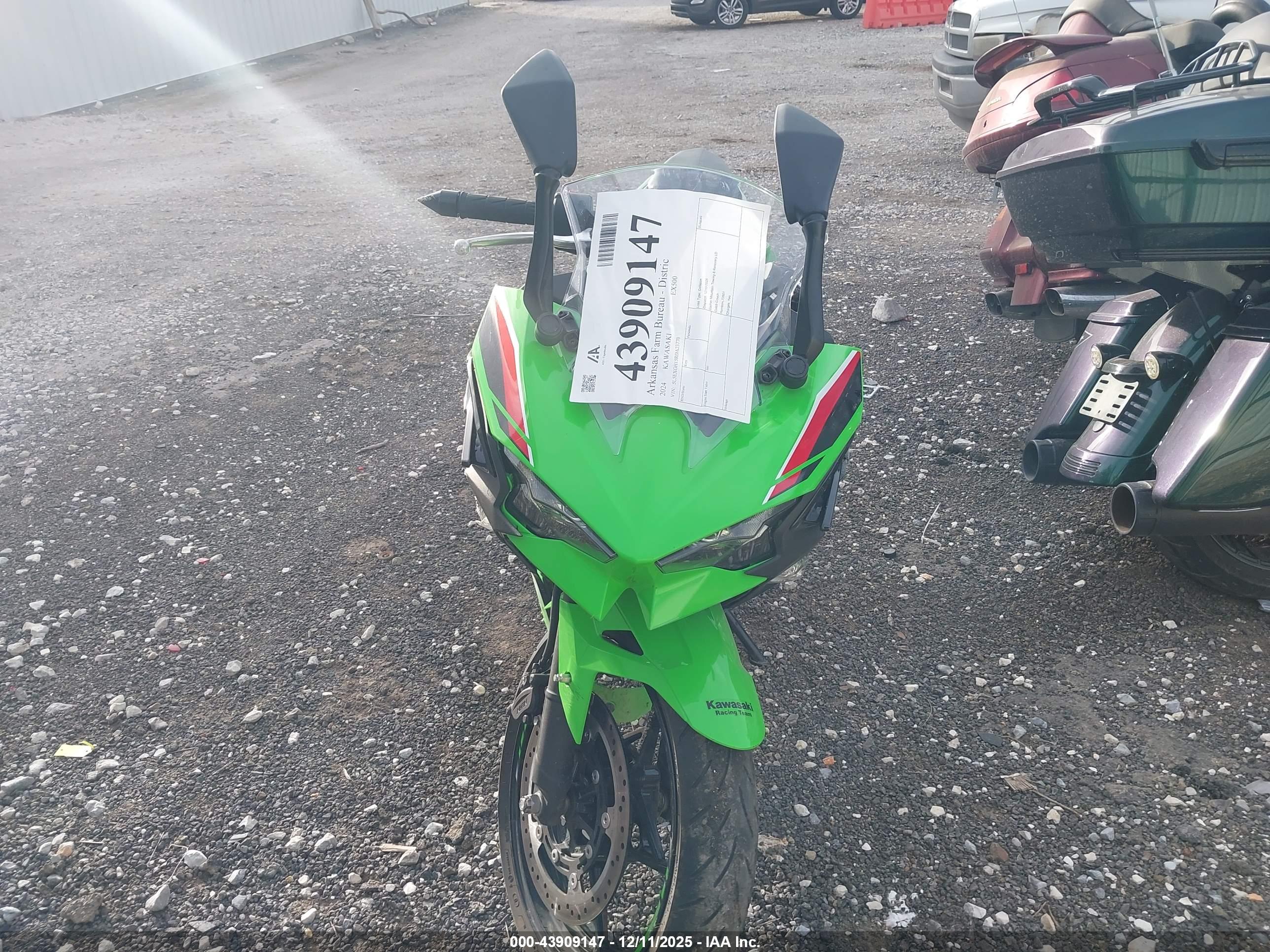 KAWASAKI EX500 image 5