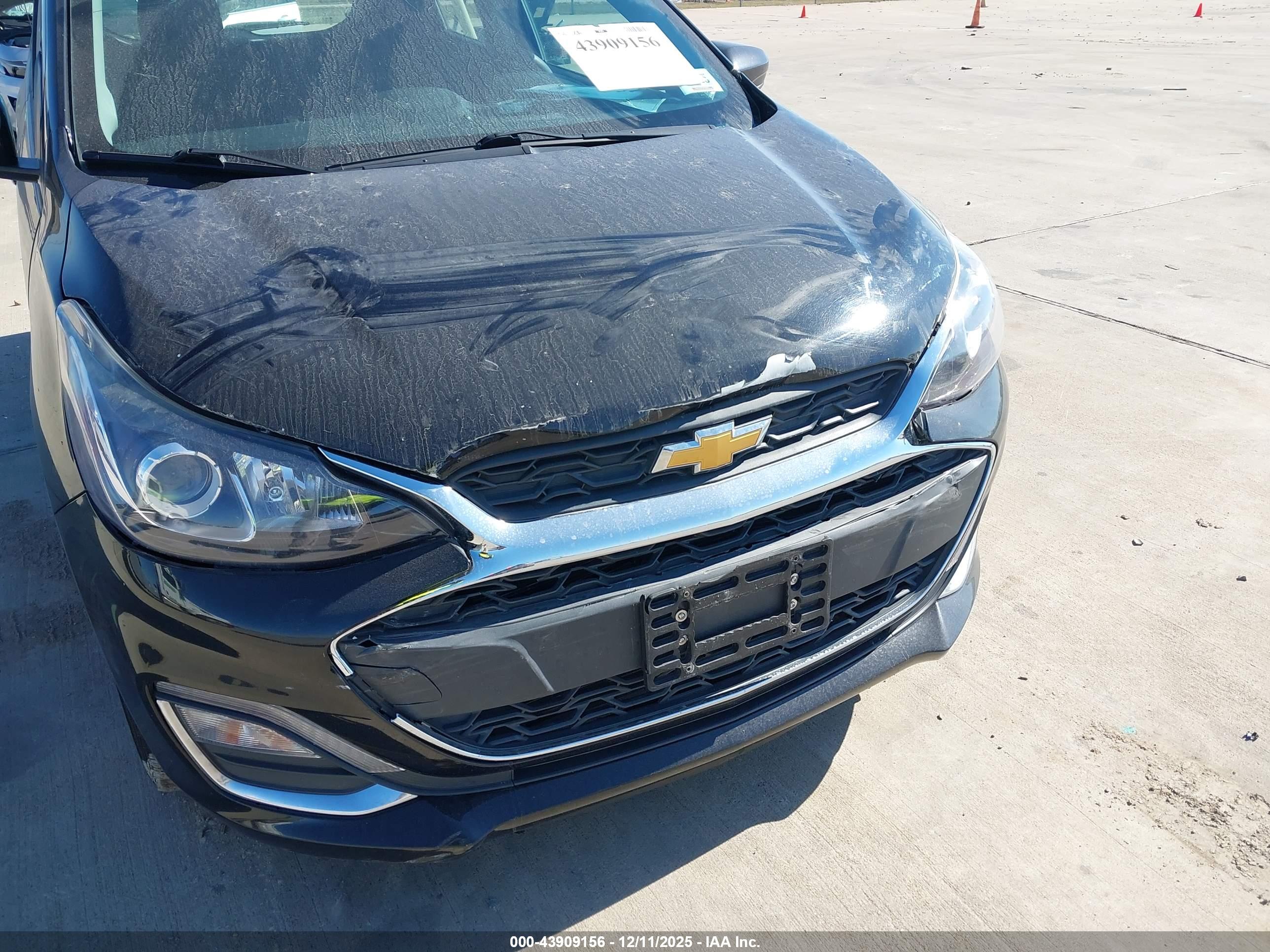 CHEVROLET SPARK image 6