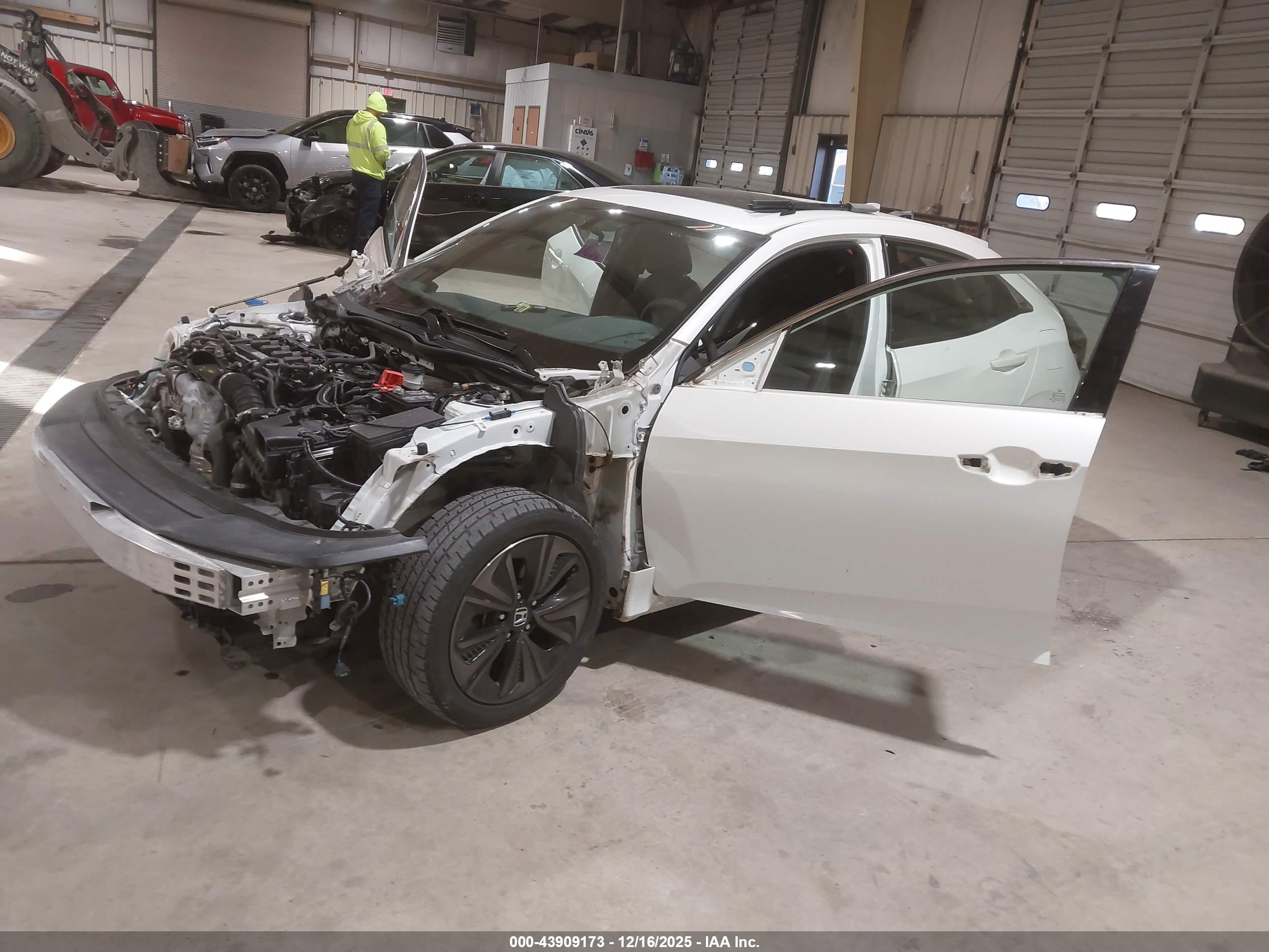 HONDA CIVIC image 2