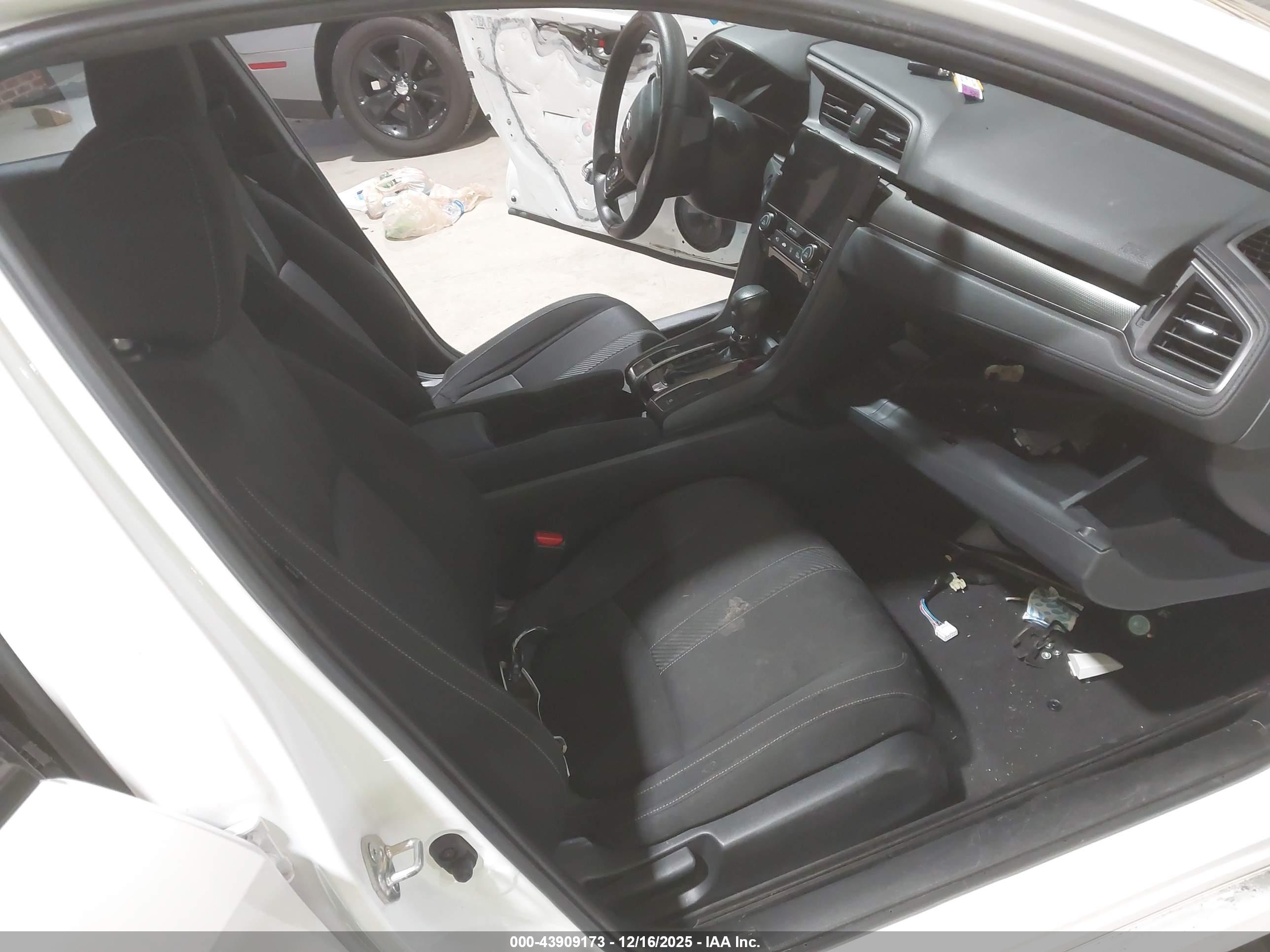 HONDA CIVIC image 5