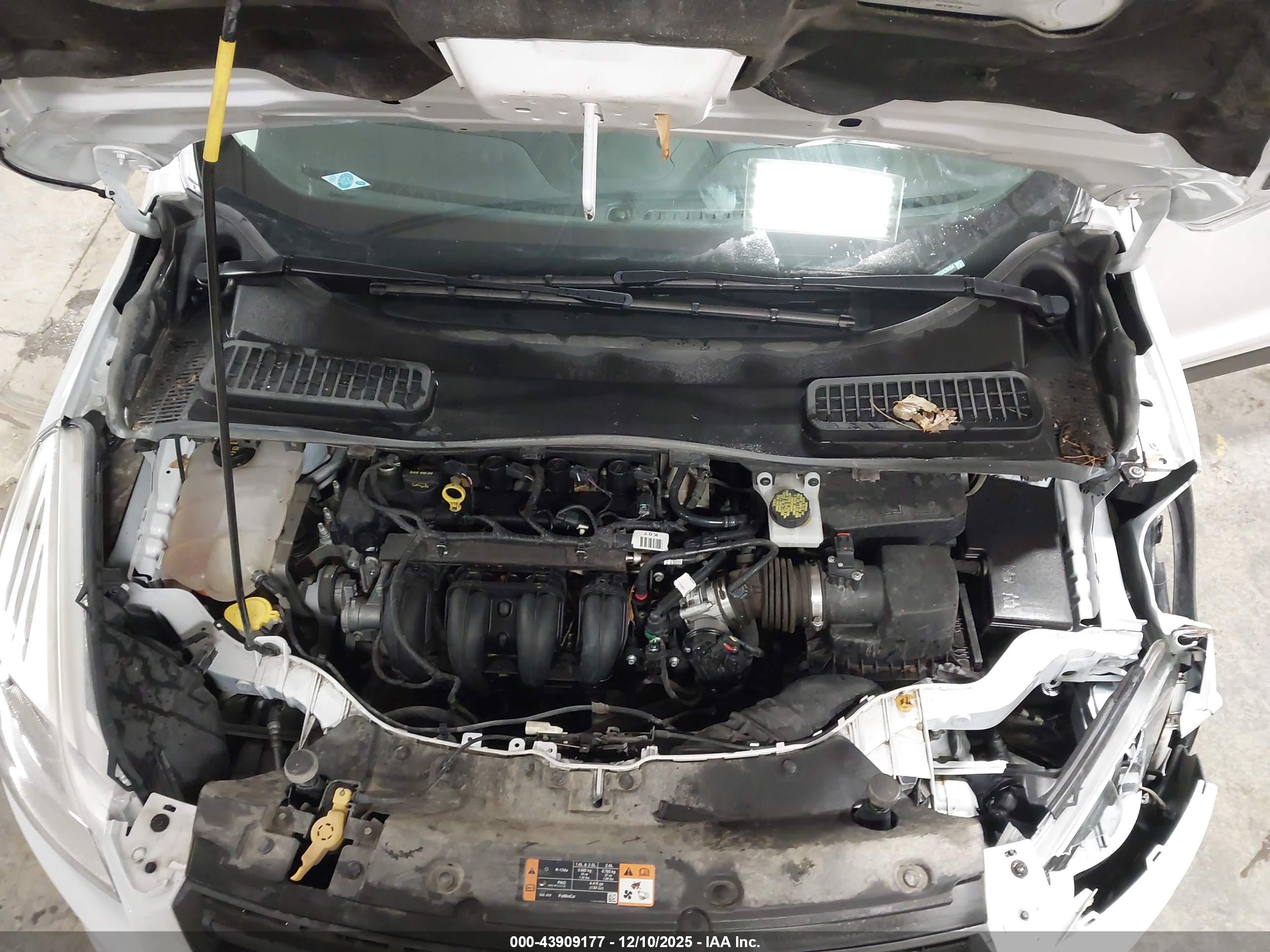 FORD ESCAPE image 10
