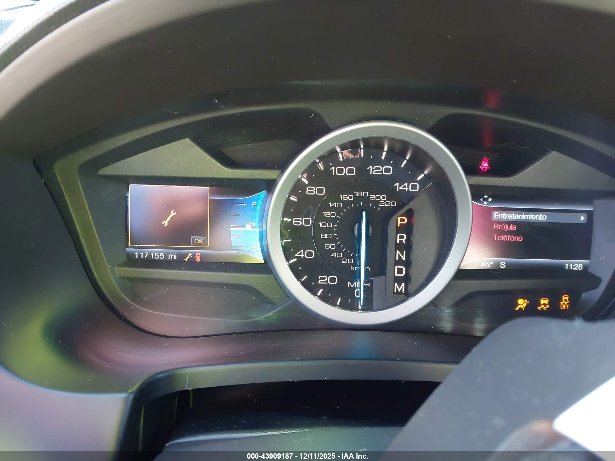 FORD EXPLORER image 7
