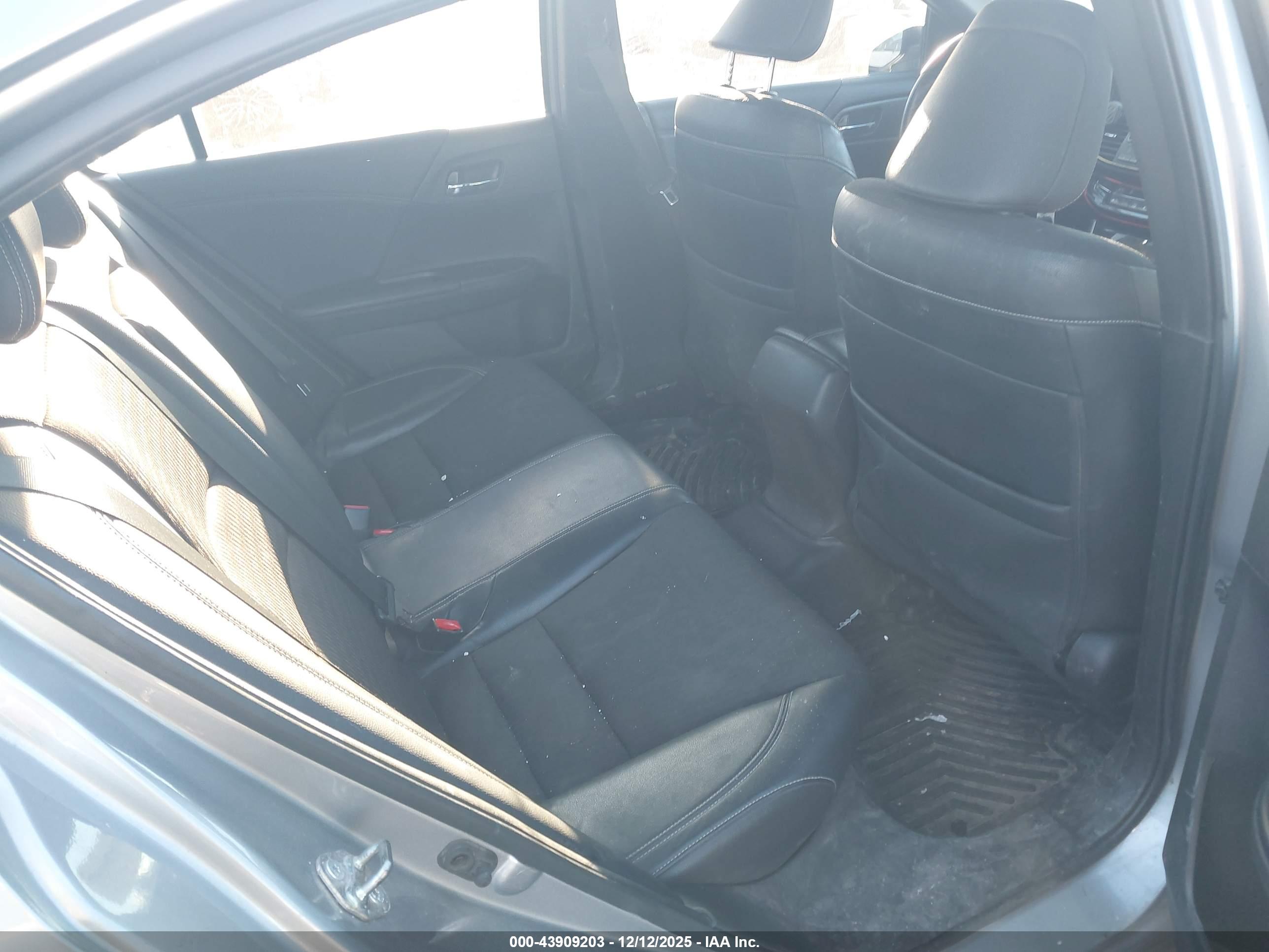 HONDA ACCORD image 8