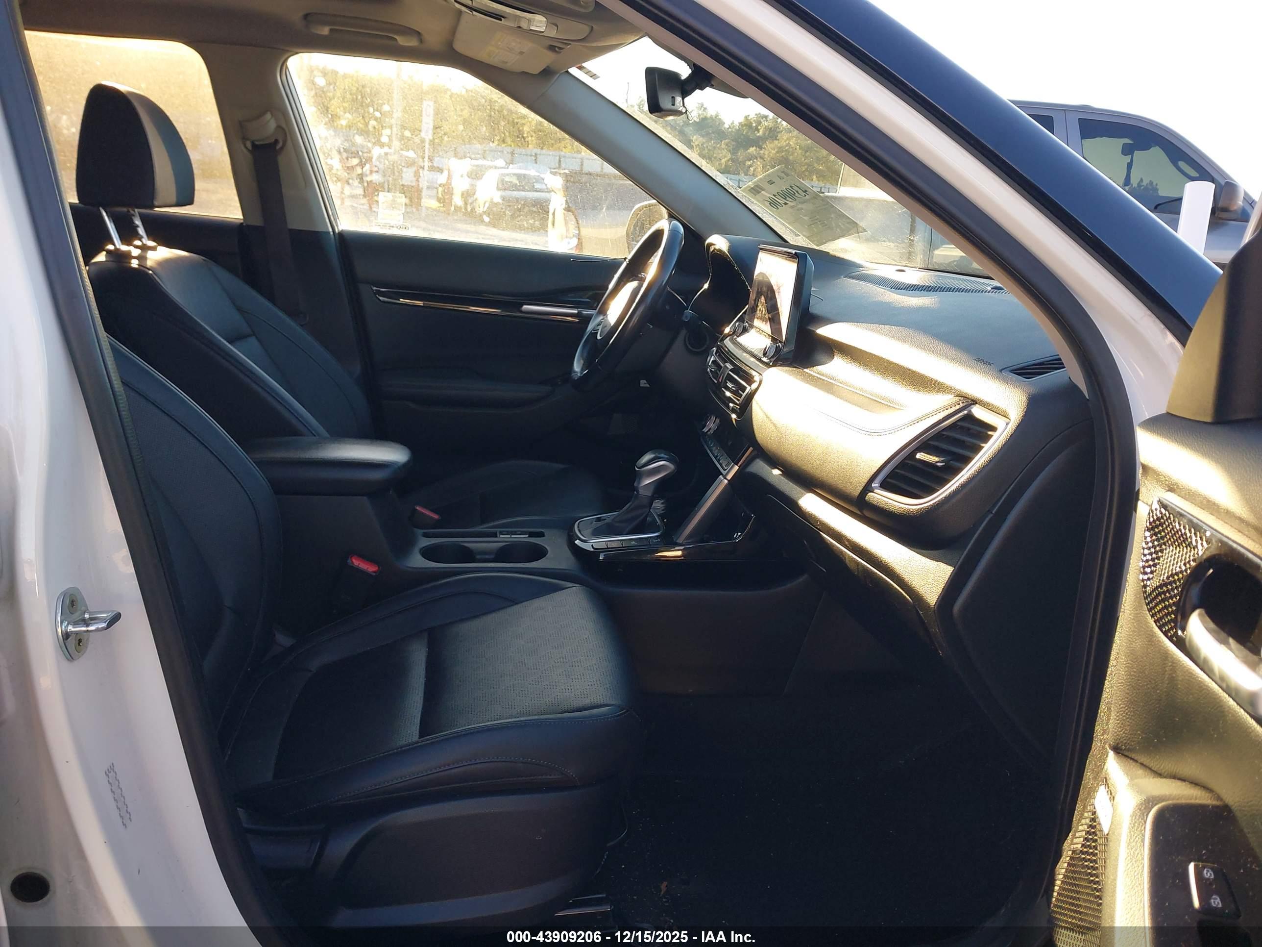 KIA SELTOS image 5