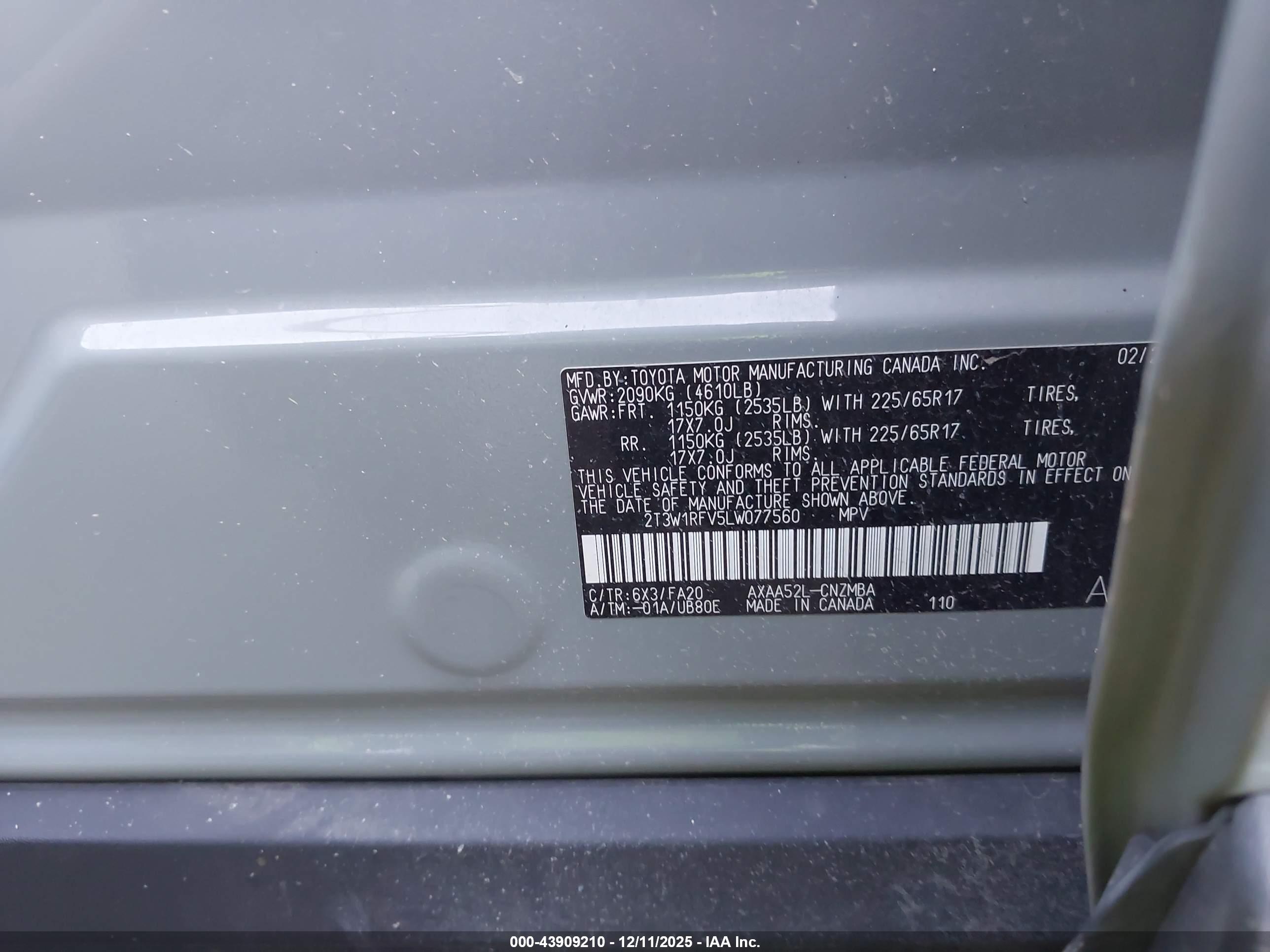 TOYOTA RAV4 image 9