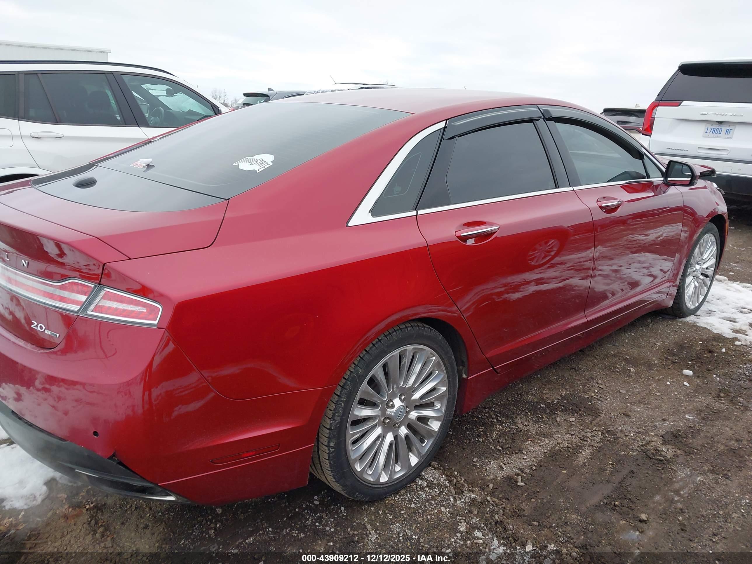 LINCOLN MKZ image 4