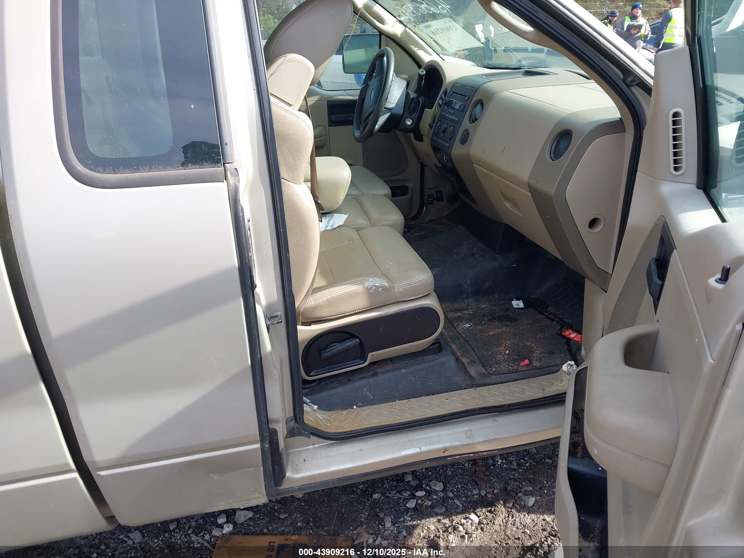FORD F-150 image 5