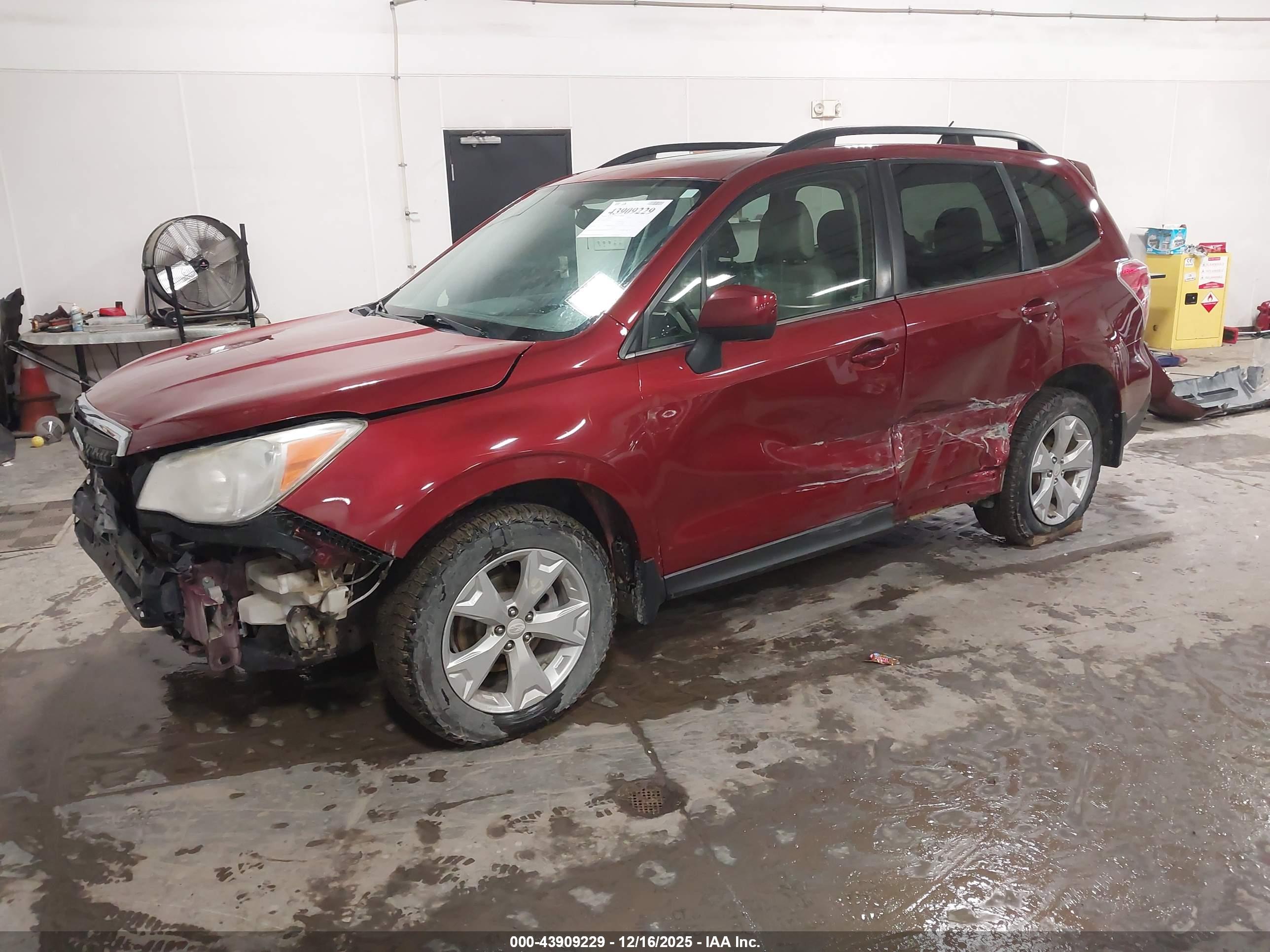 SUBARU FORESTER image 2