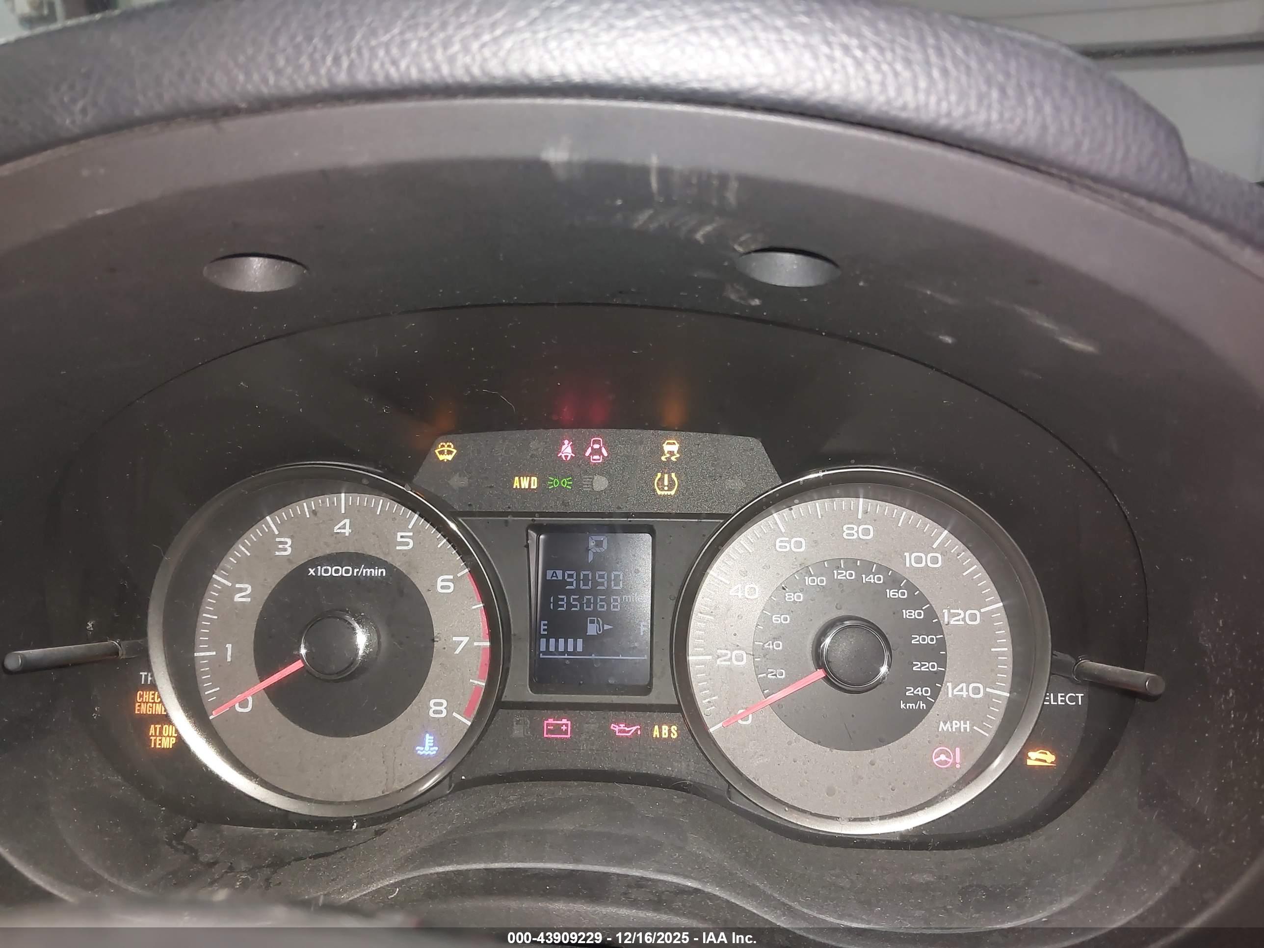 SUBARU FORESTER image 7