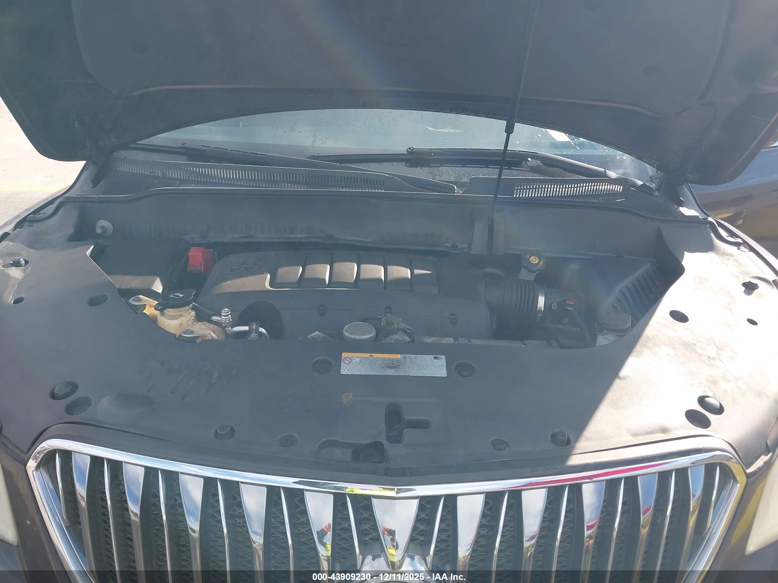 BUICK ENCLAVE image 10