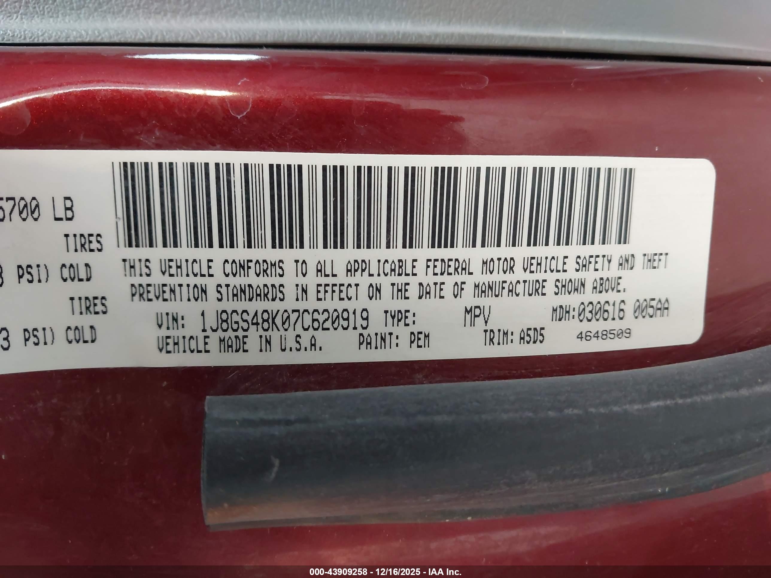 JEEP GRAND image 9