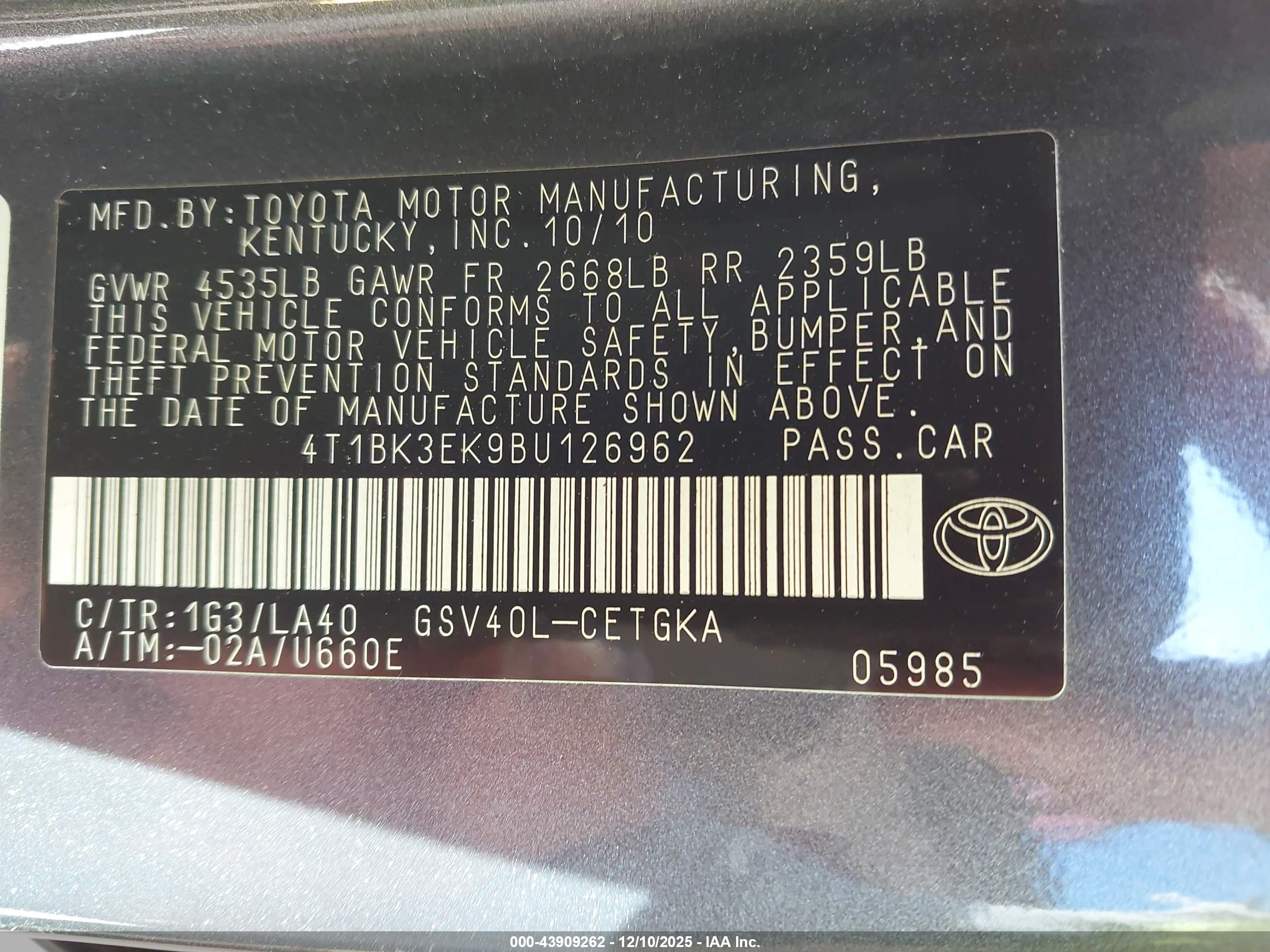 TOYOTA CAMRY image 9