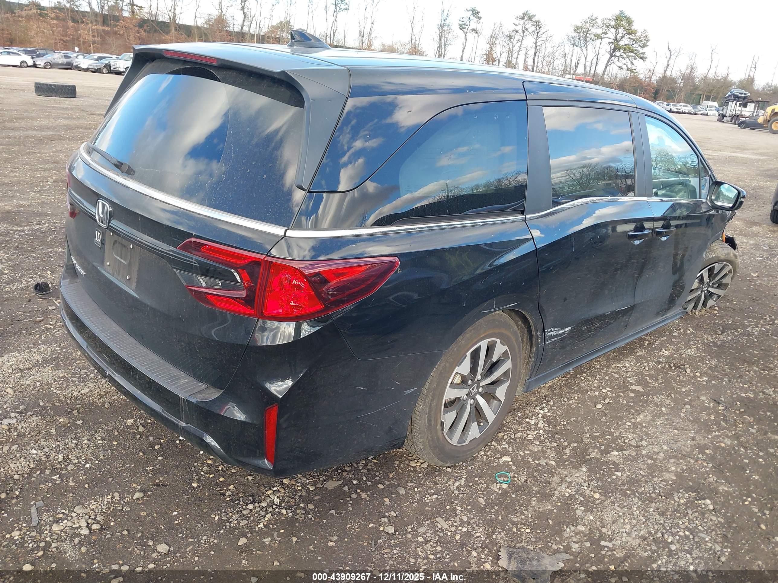 HONDA ODYSSEY image 4