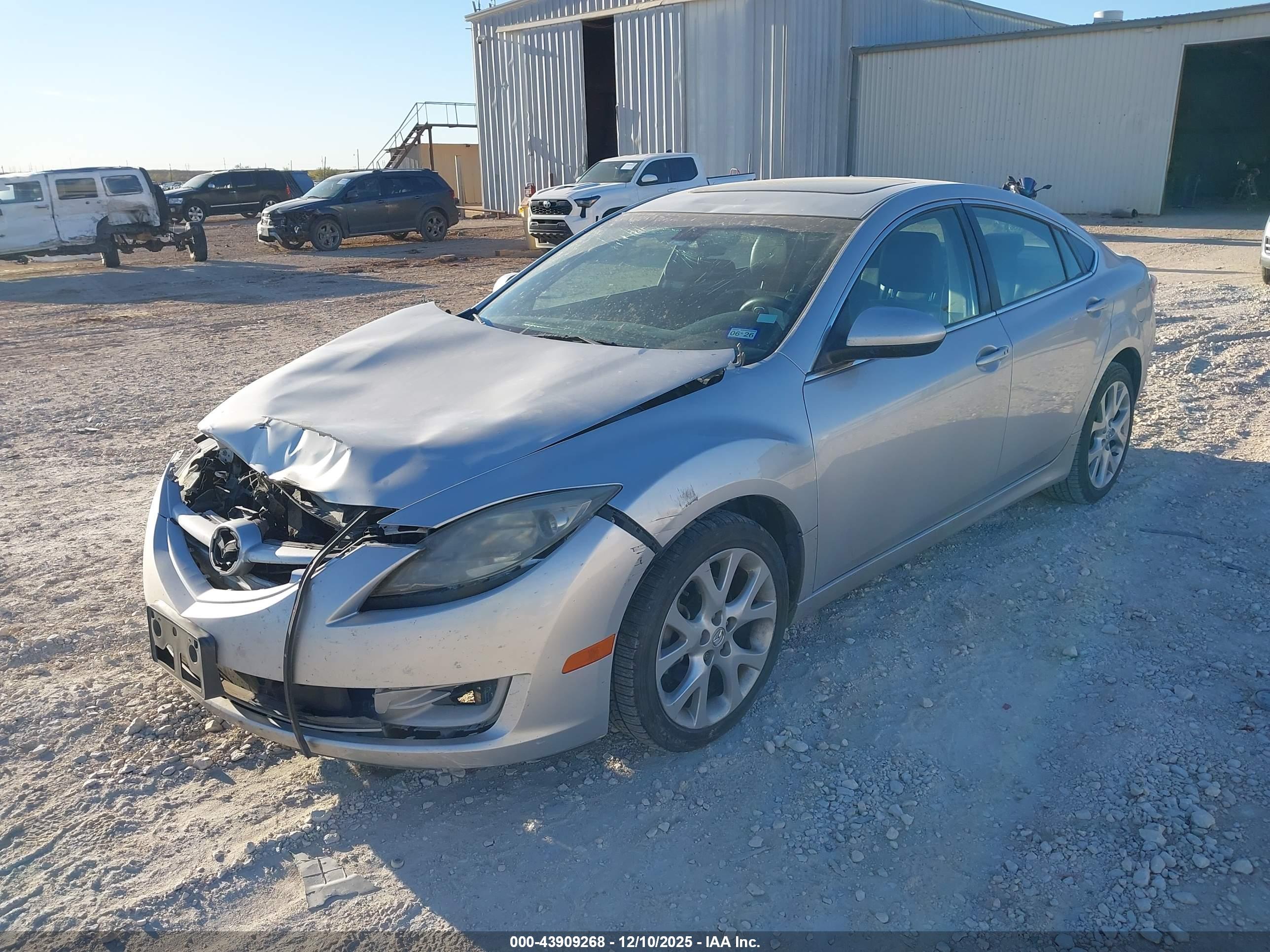 MAZDA MAZDA6 image 2