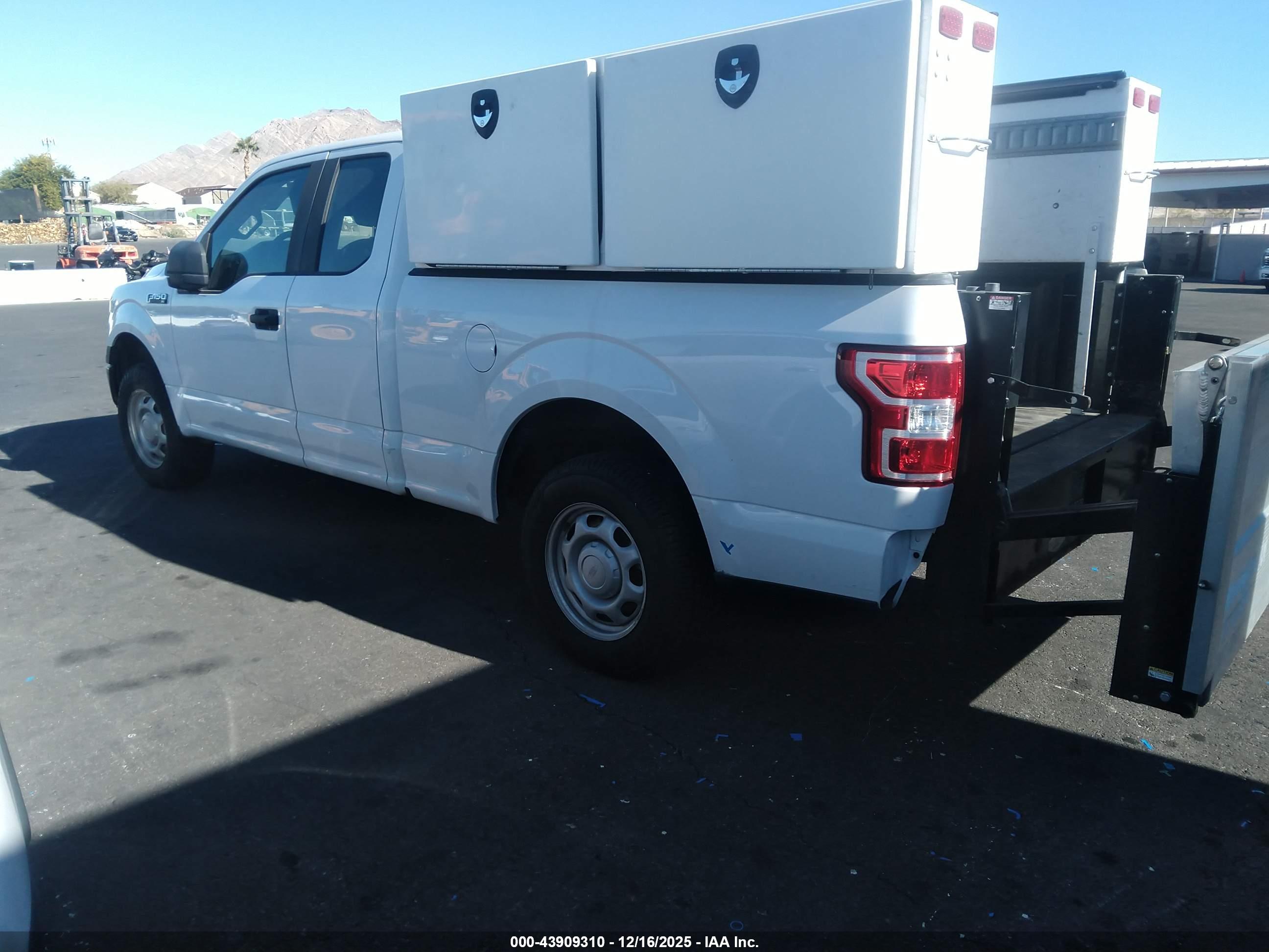 FORD F-150 image 3