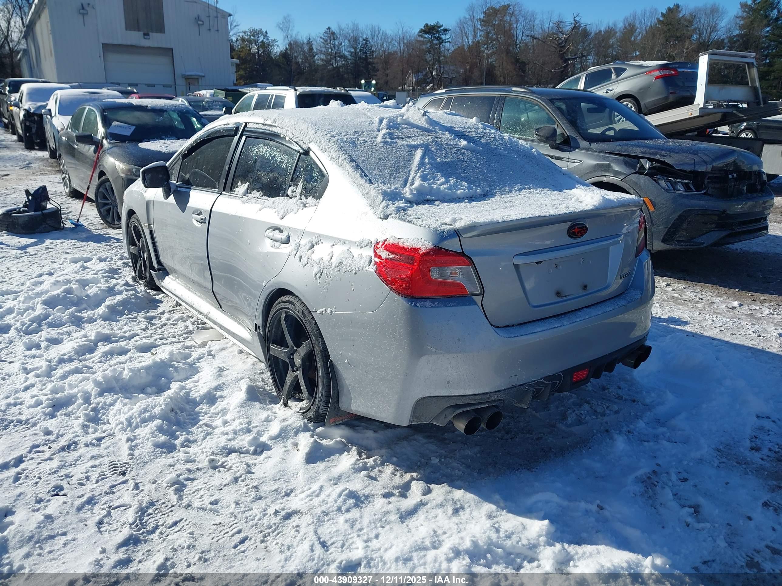 SUBARU WRX image 3