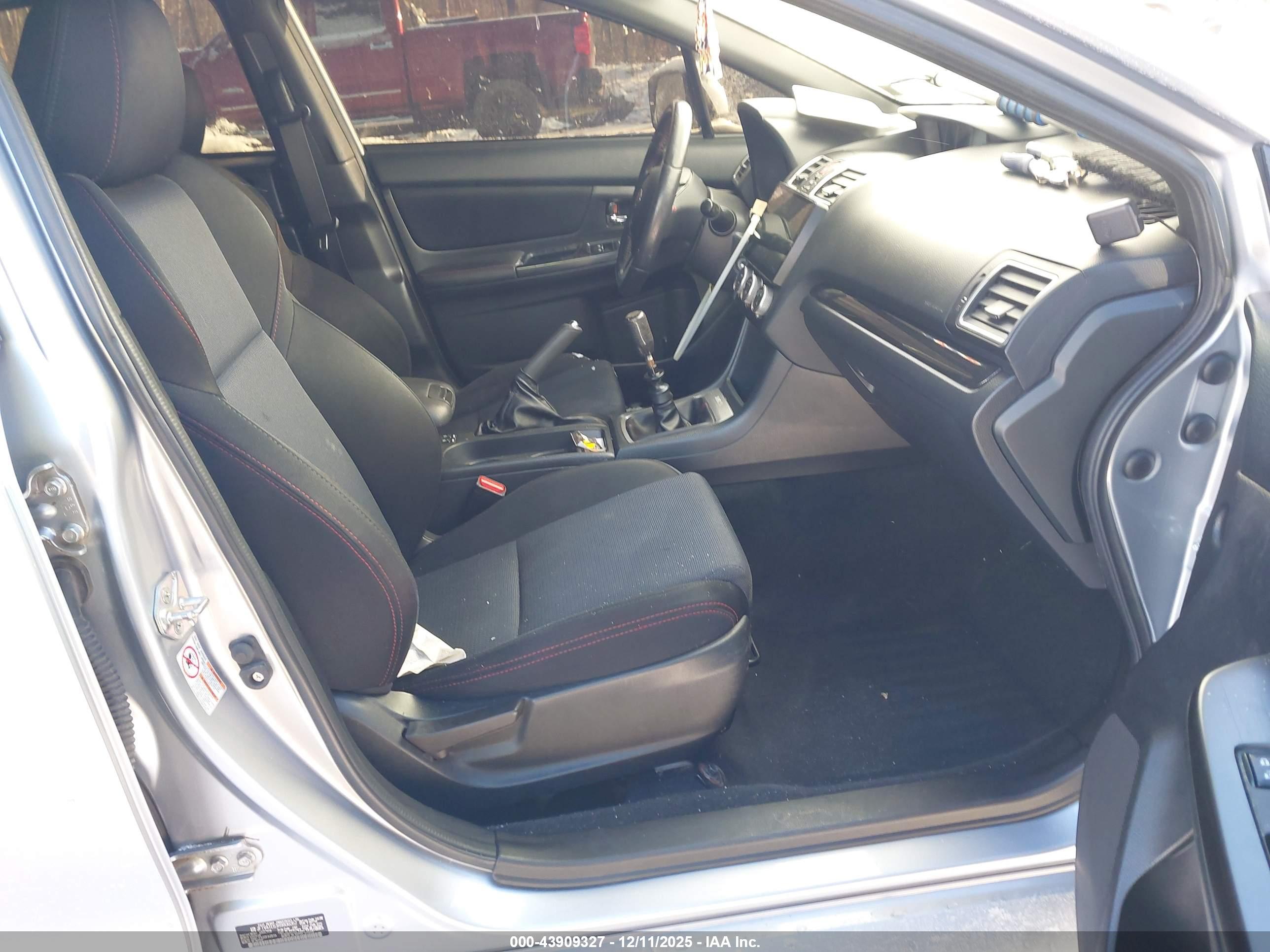 SUBARU WRX image 5