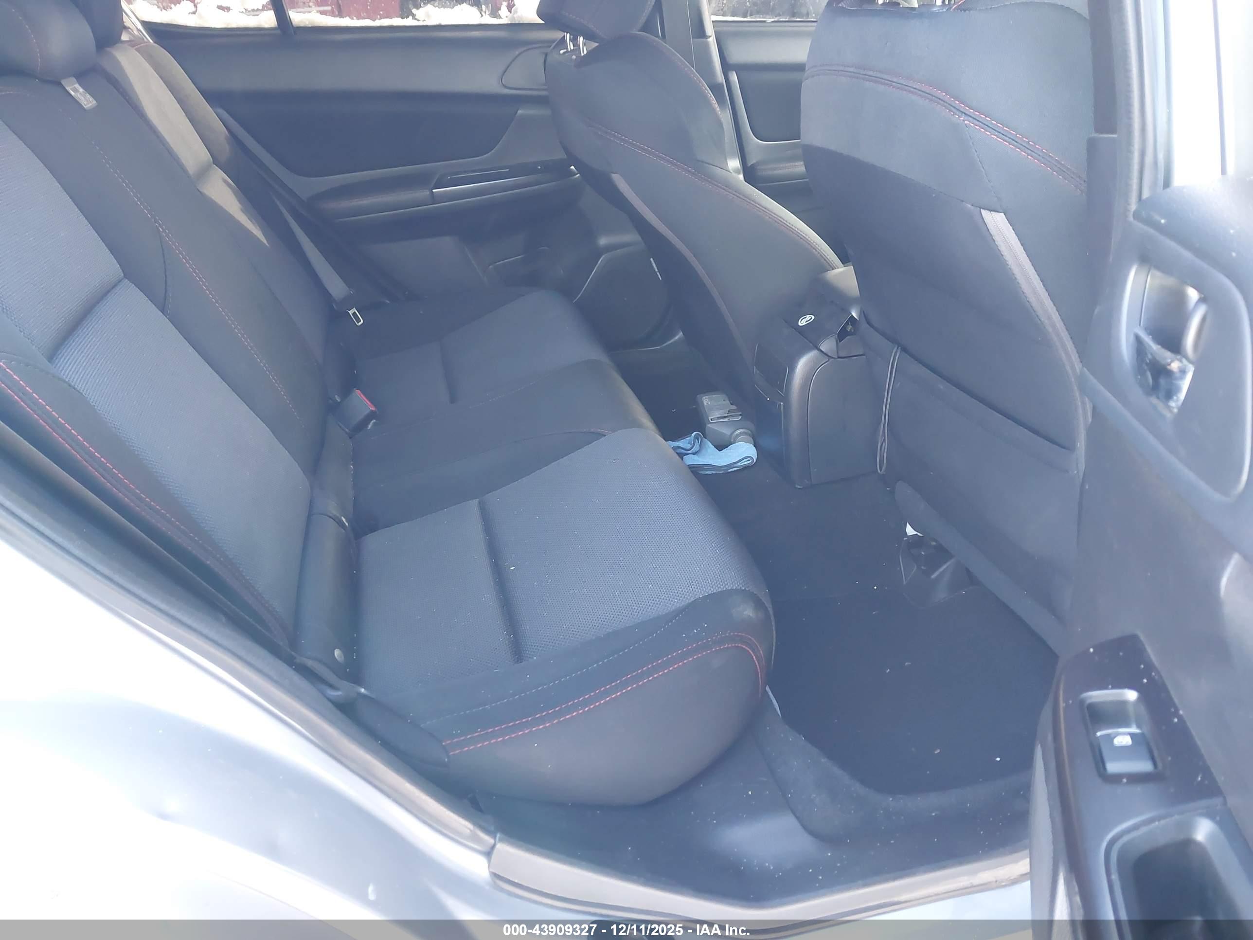 SUBARU WRX image 8
