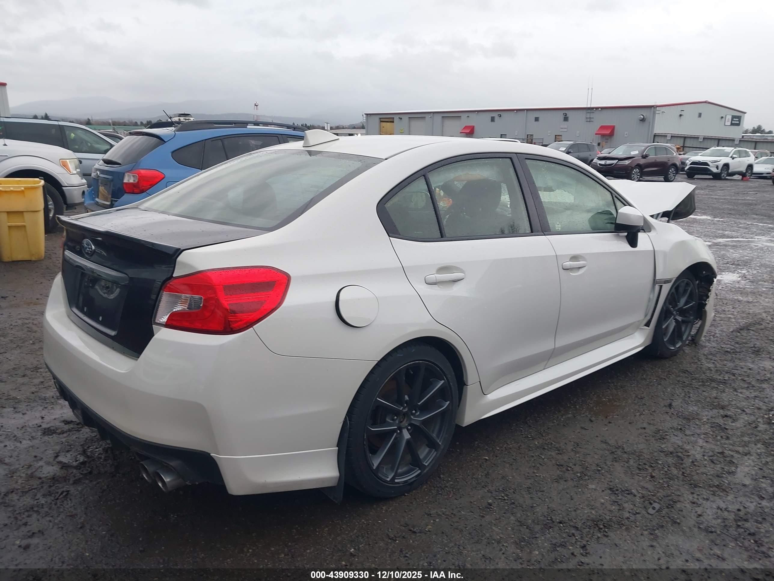SUBARU WRX image 4