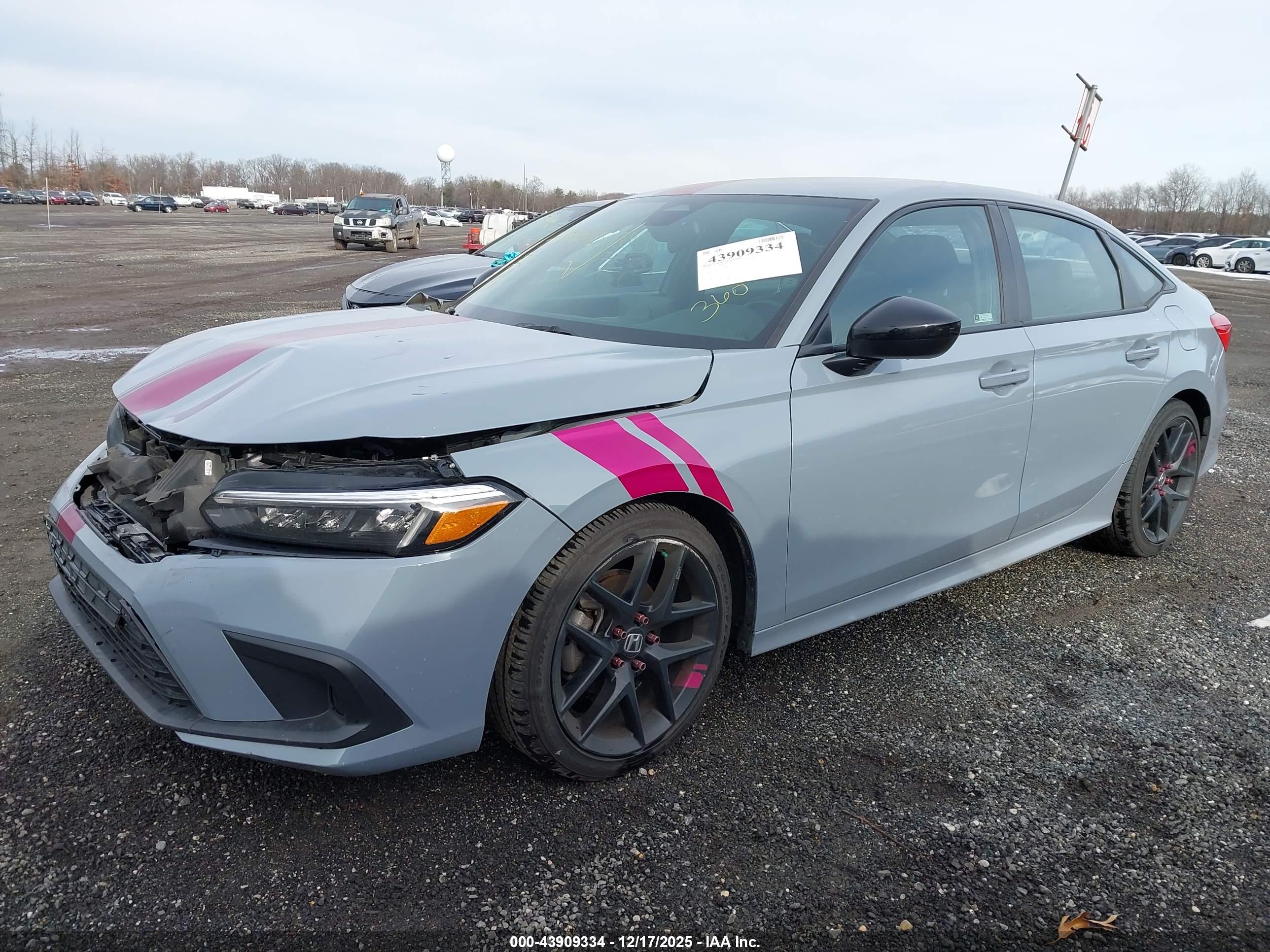 HONDA CIVIC image 2