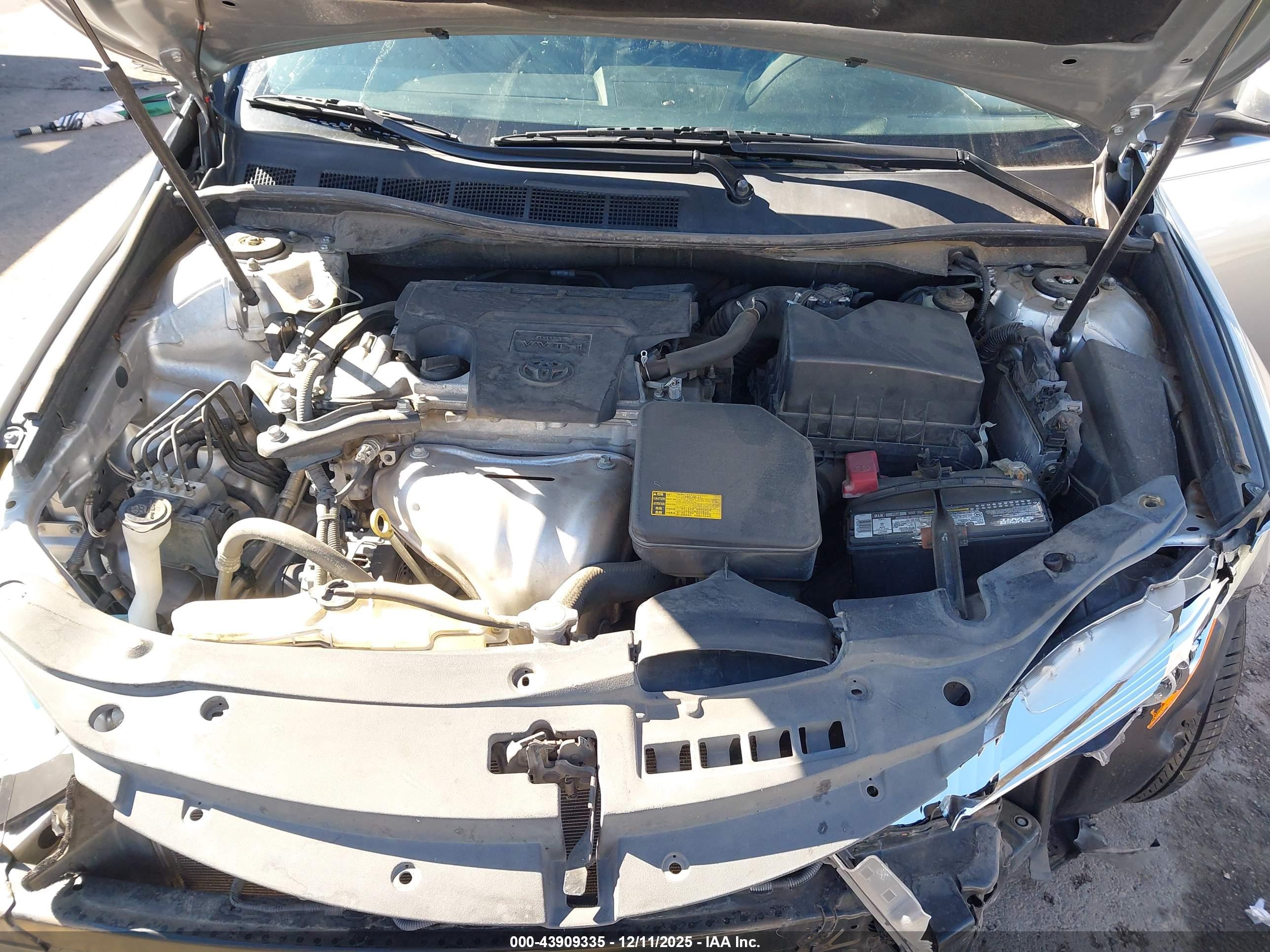 TOYOTA CAMRY image 10