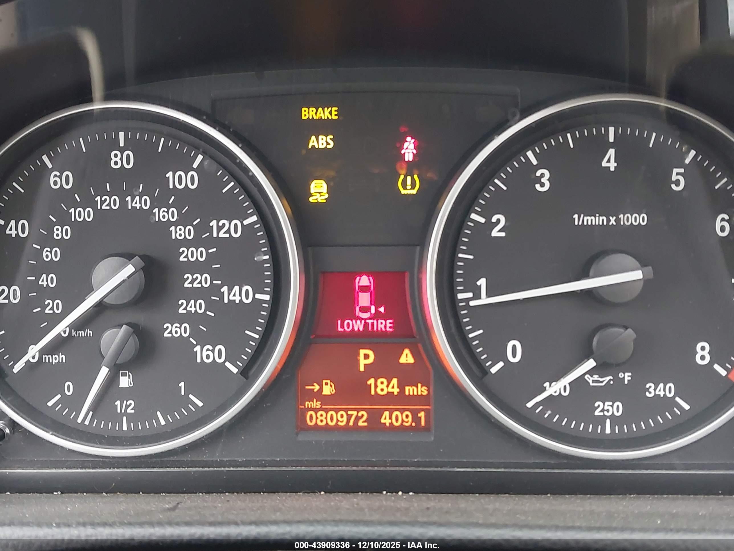 BMW 328I image 7