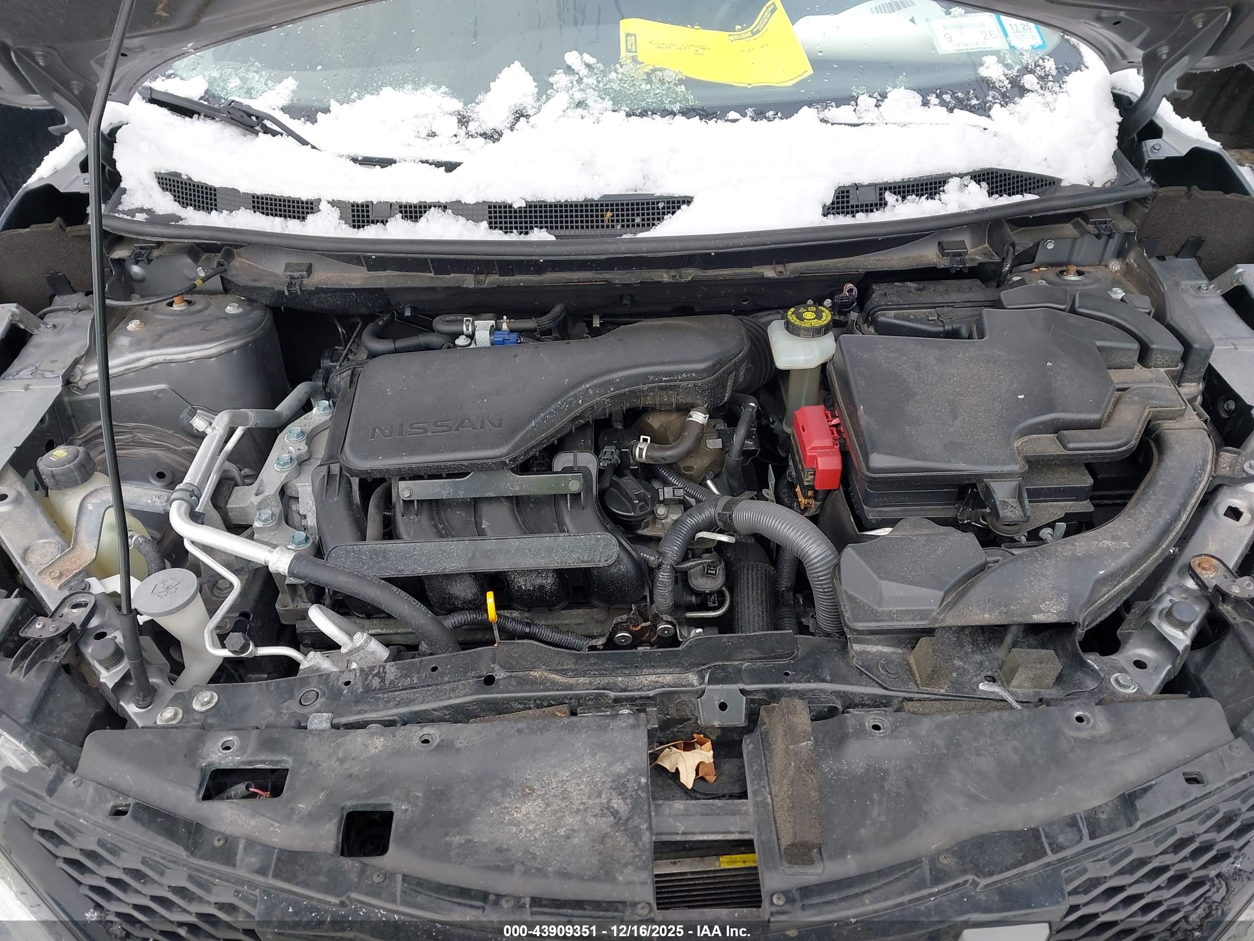 NISSAN ROGUE image 10