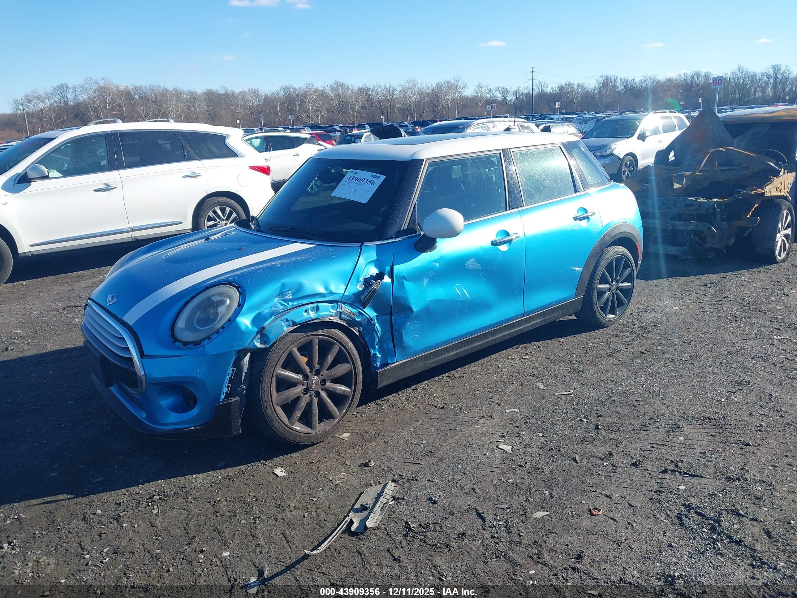 MINI HARDTOP image 2